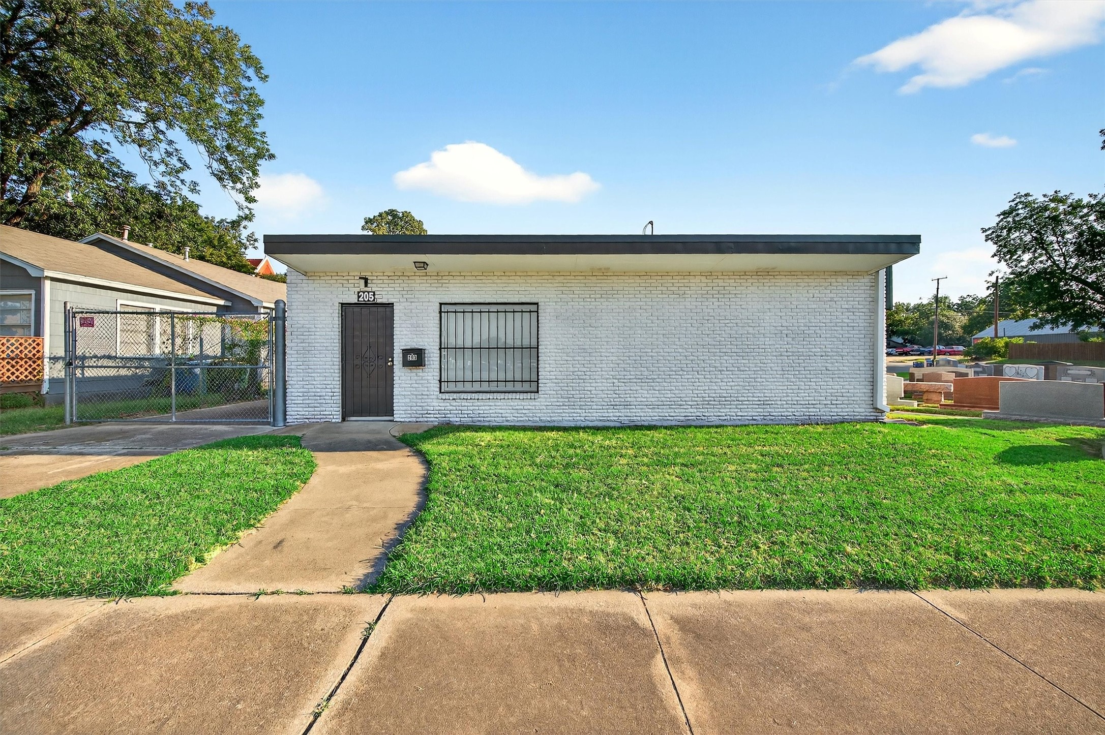 Property photo 01 of MLS #21032472 | MLS #21032472