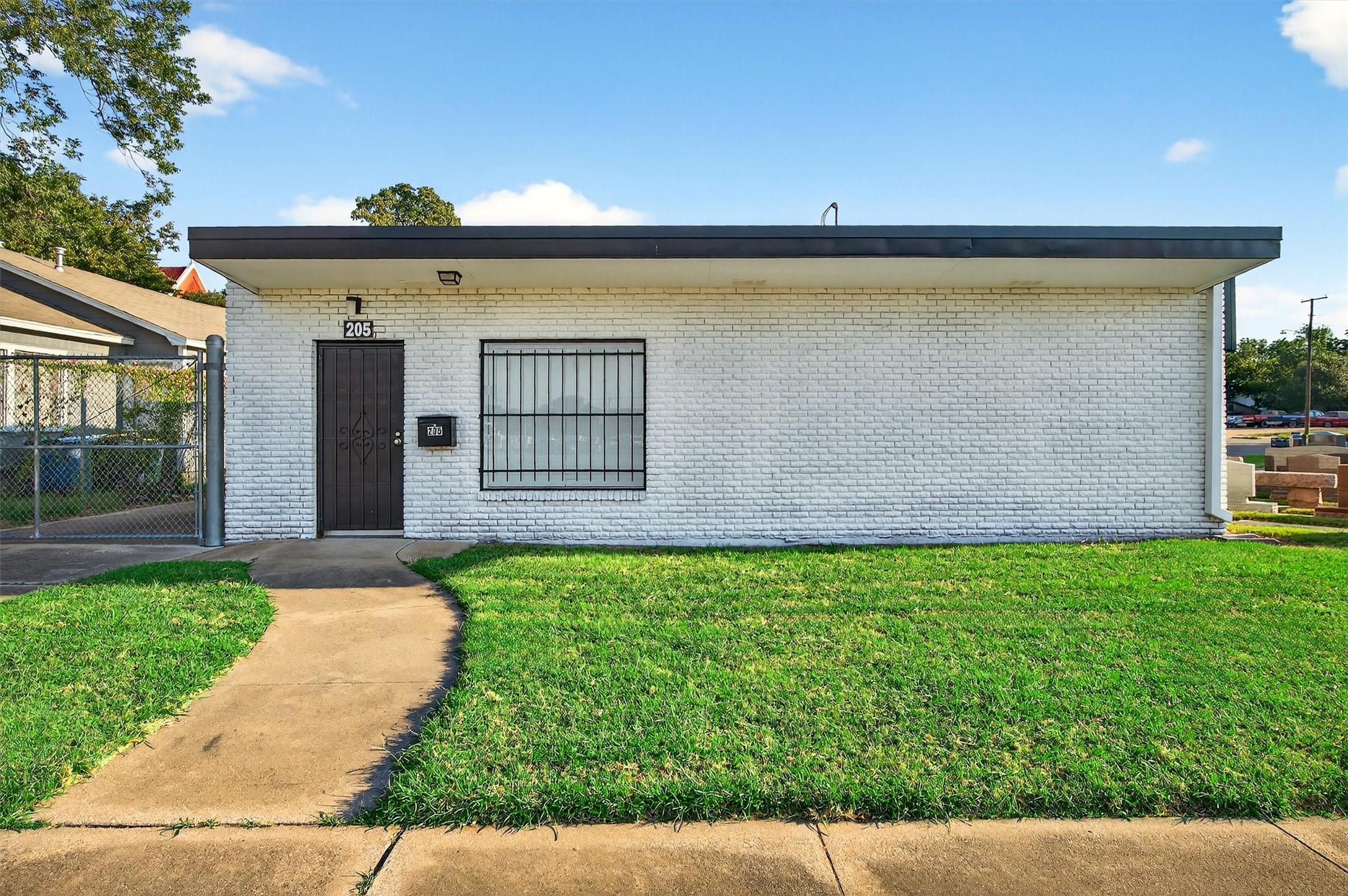 Property photo 04 of MLS #21032472 | MLS #21032472