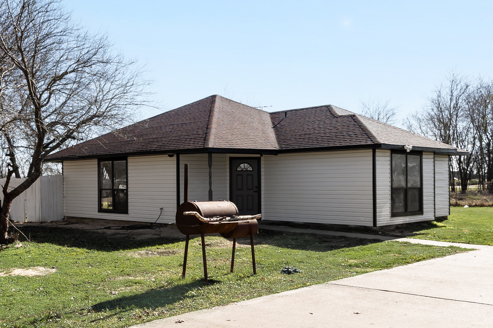 Property photo 02 of 19491 E Market, Mabank, TX 75147 | MLS #21034211