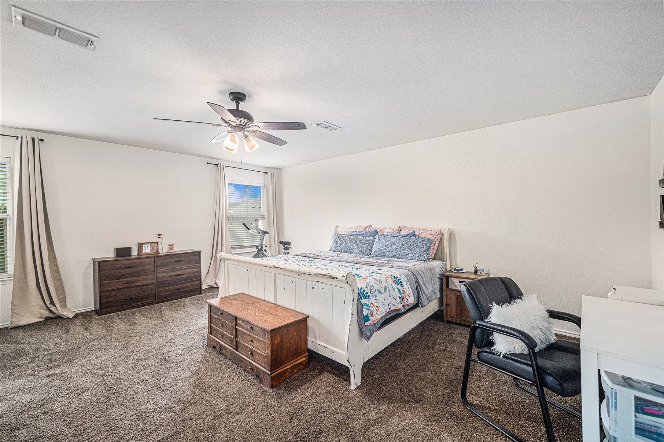 9600 Fox Hill Drive, Fort Worth, TX, 76131