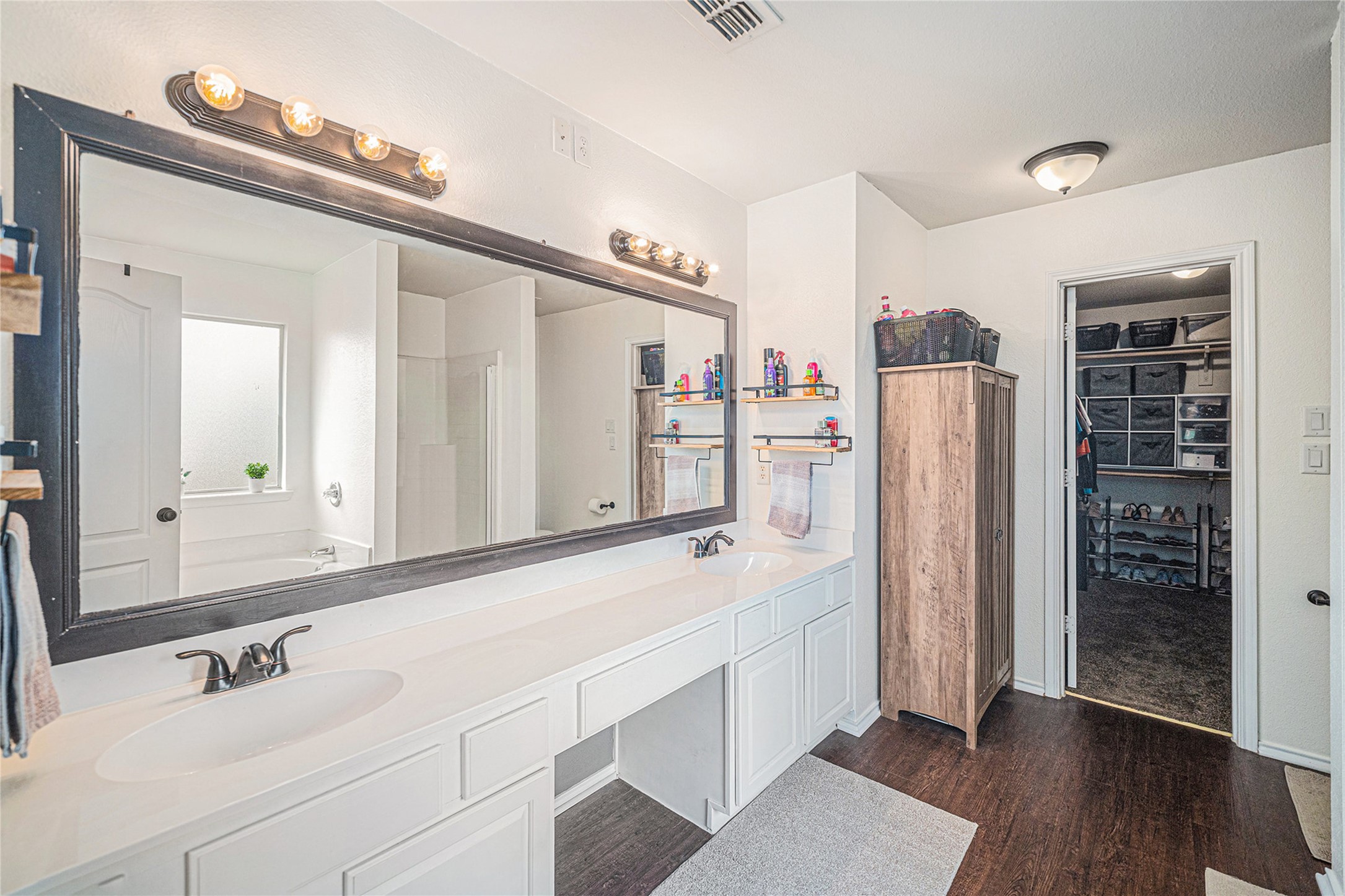 9600 Fox Hill Drive, Fort Worth, TX, 76131