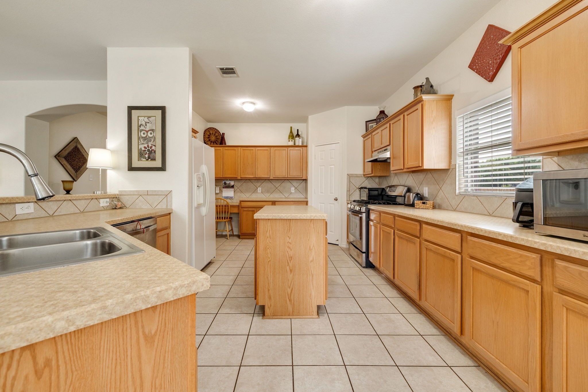 13501 Leather Strap Drive, Fort Worth, TX, 76052