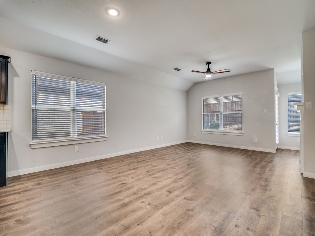 Property photo 04 of 2613 Moser Lane, Royse City, TX 75189 | MLS #21043300