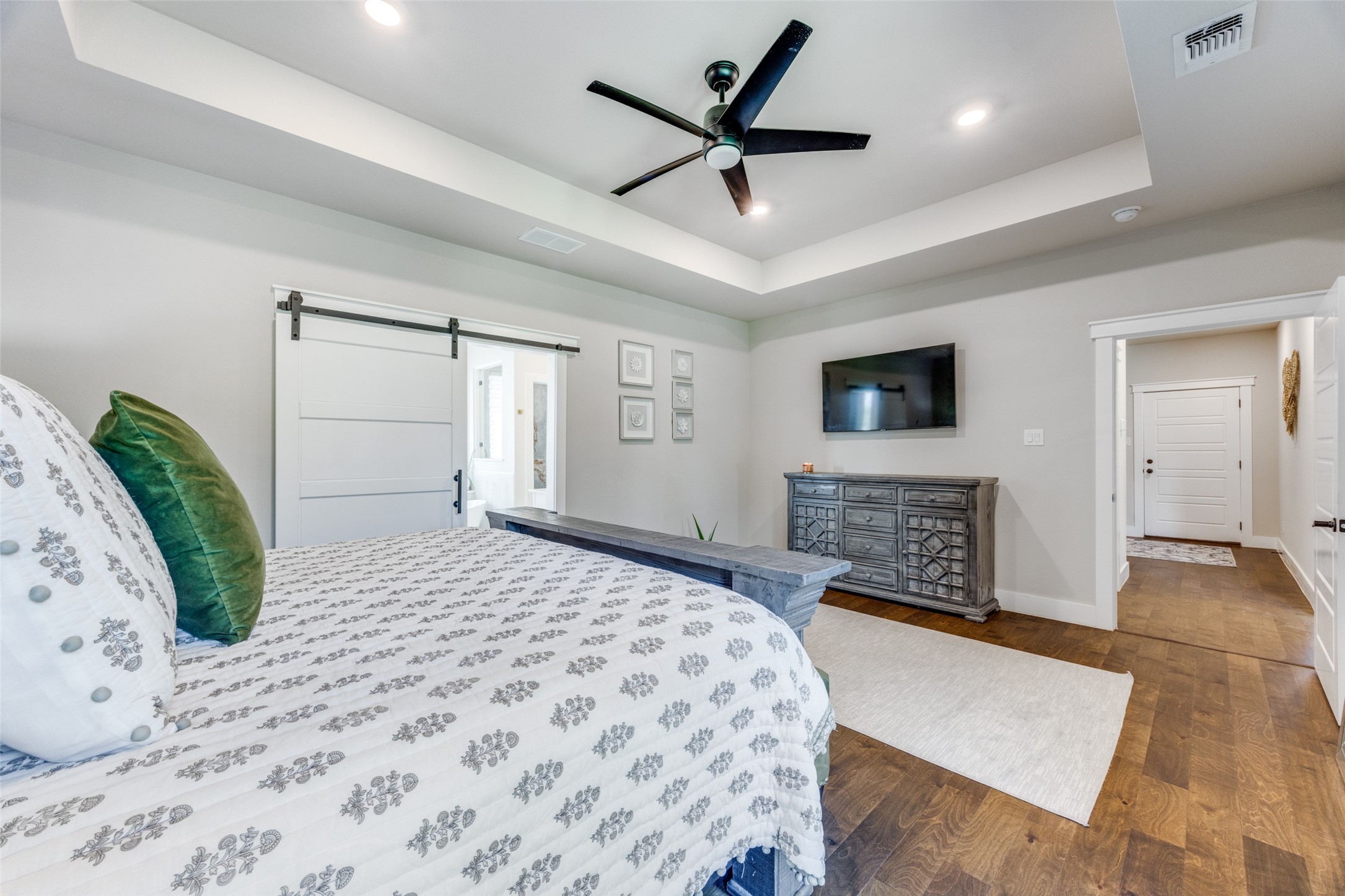 9425 Dripping Springs Road, Denison, TX, 75021