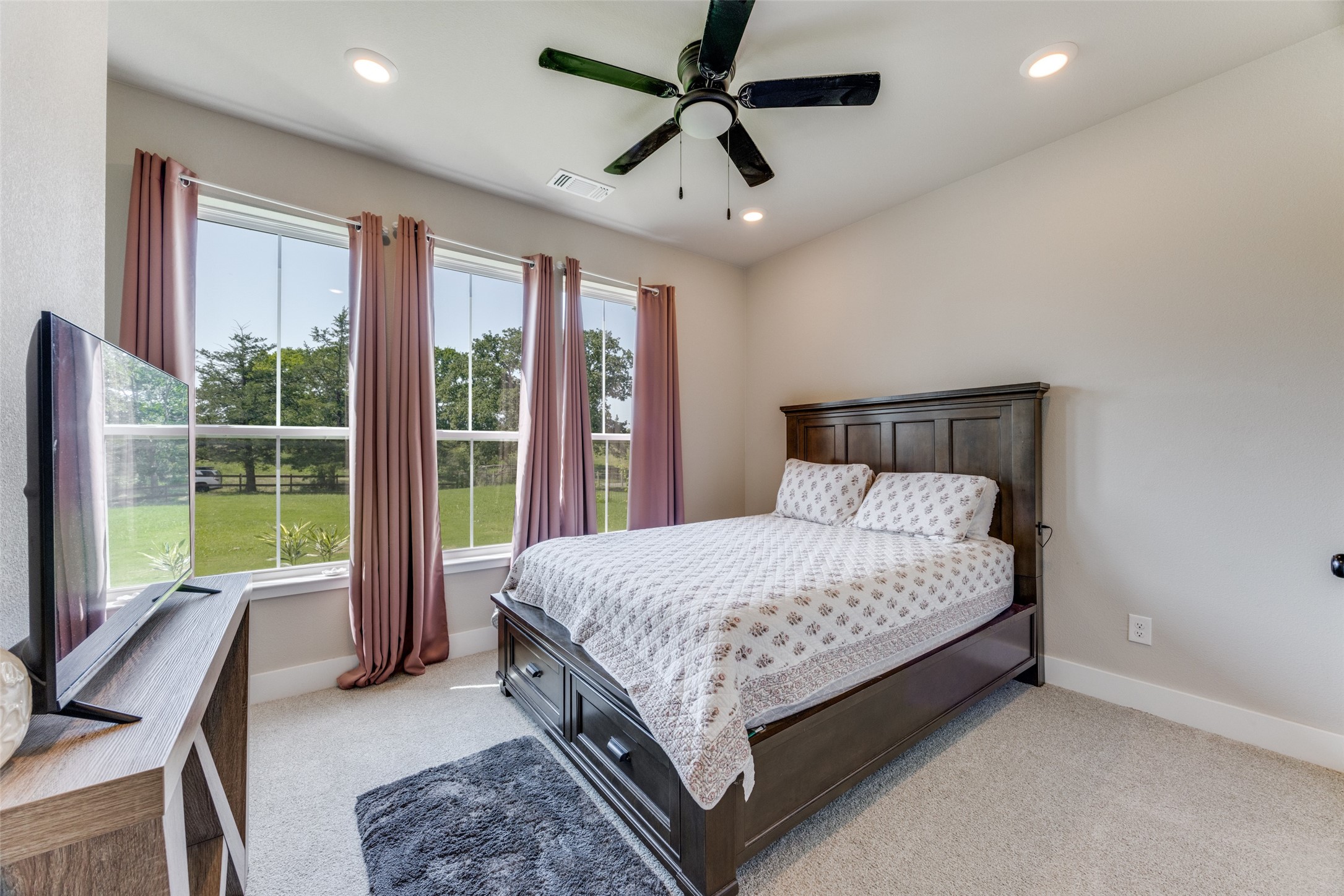 9425 Dripping Springs Road, Denison, TX, 75021