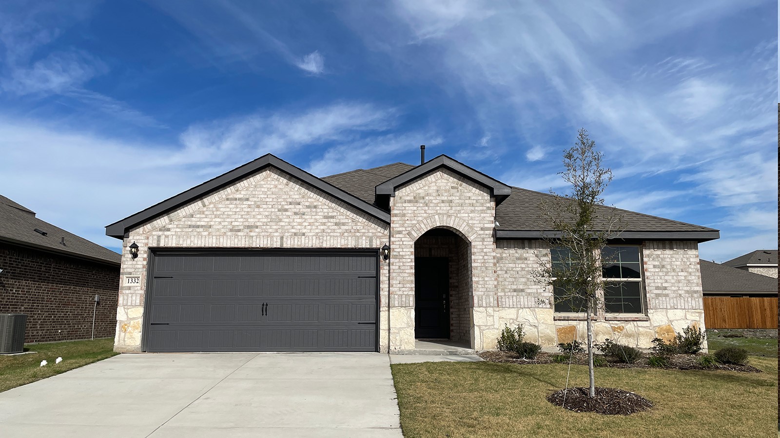 Property photo 02 of 1332 Butler Street, Royse City, TX 75189 | MLS #21047411