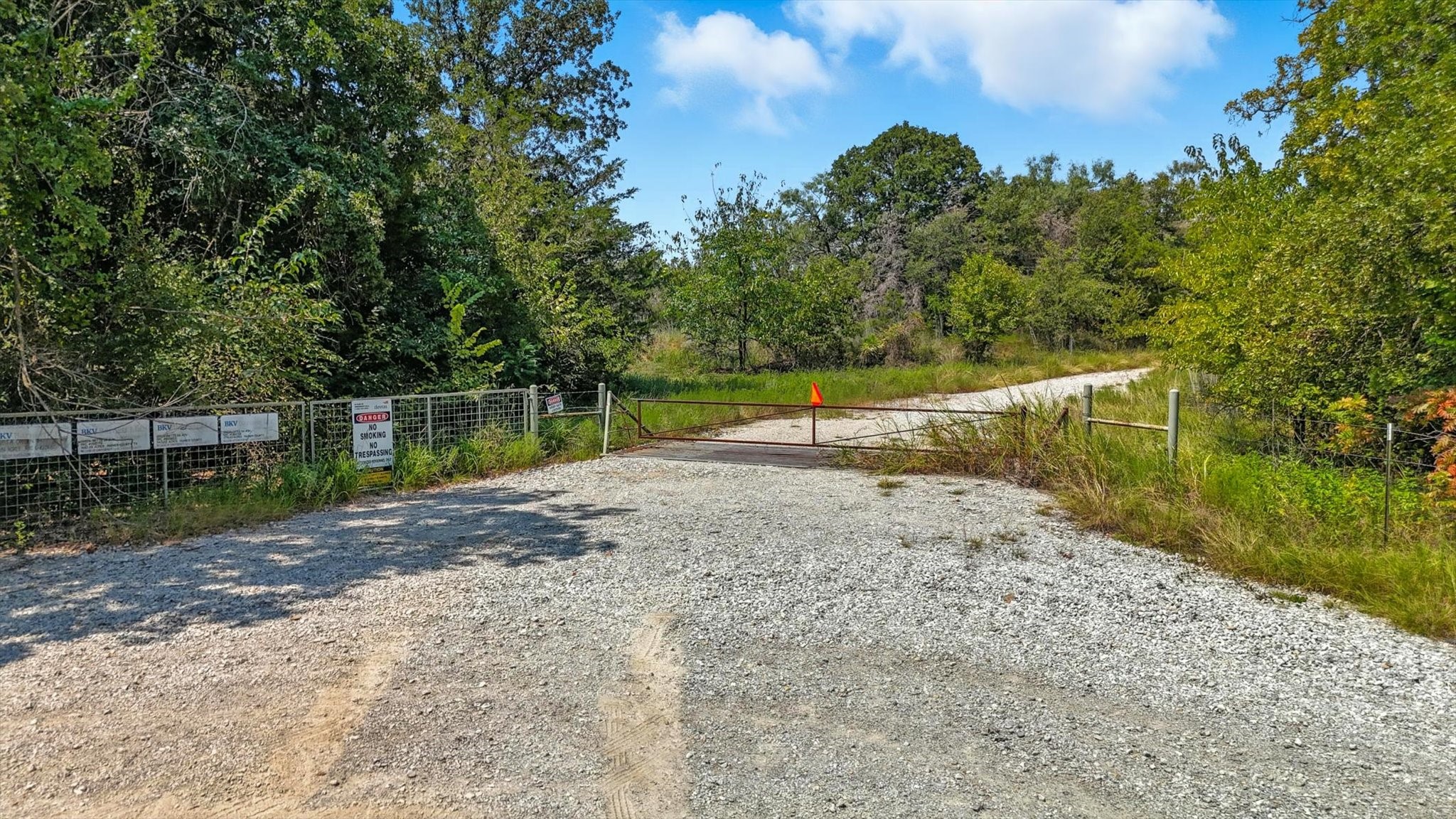 1000 W White Dove Street, Azle, TX, 76020