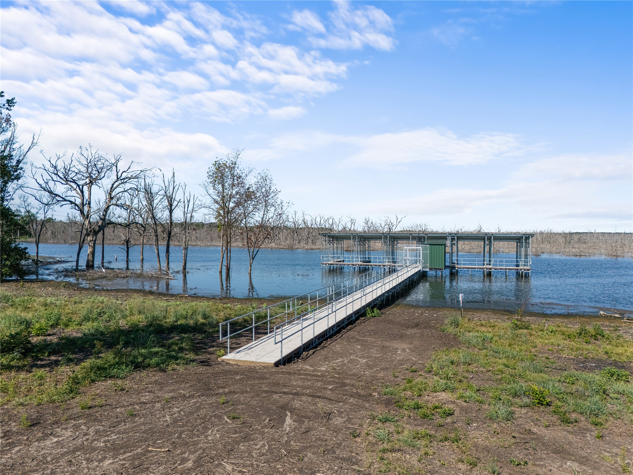 390 Waters Edge Way, Dodd City, TX, 75438