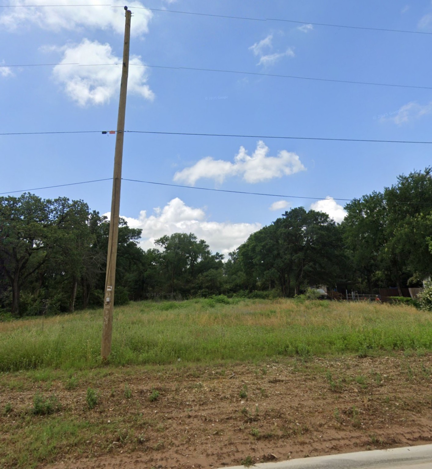 Property photo 02 of 7927 Jacksboro Highway, Lakeside, TX 76135 | MLS #21049637