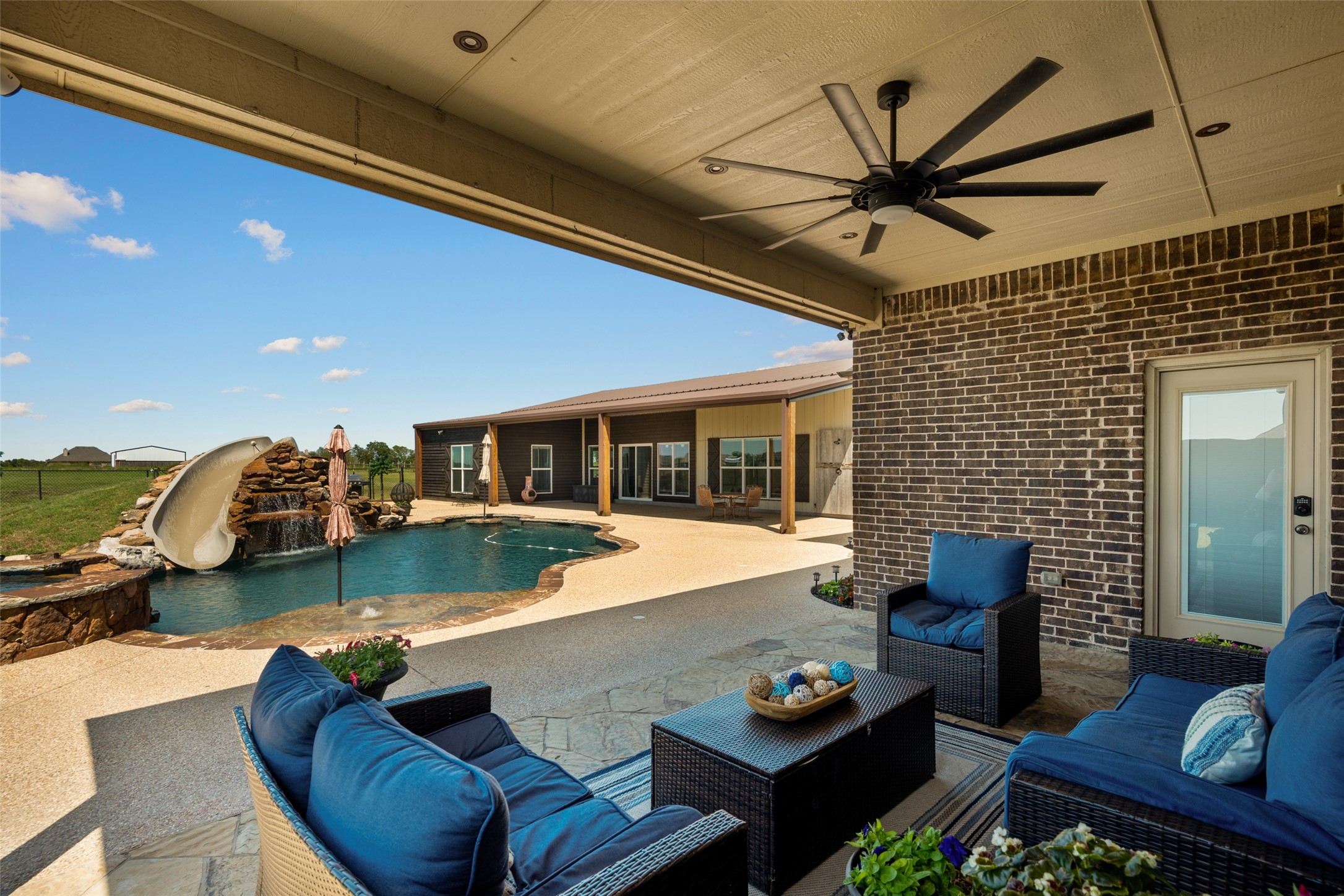 2447 County Road 2710, Caddo Mills, TX, 75135