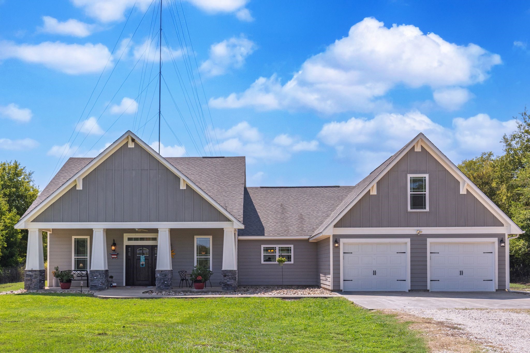 Property photo 02 of 3403 County Road 4414, Greenville, TX 75401 | MLS #21053137