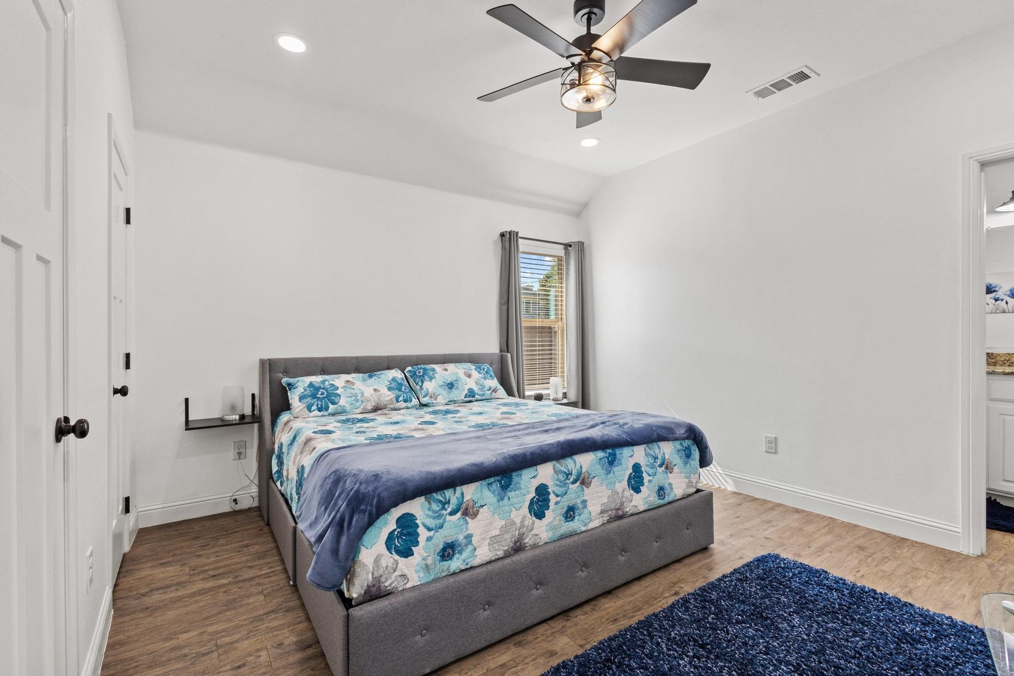 1031 W Gandy Street, Denison, TX, 75020