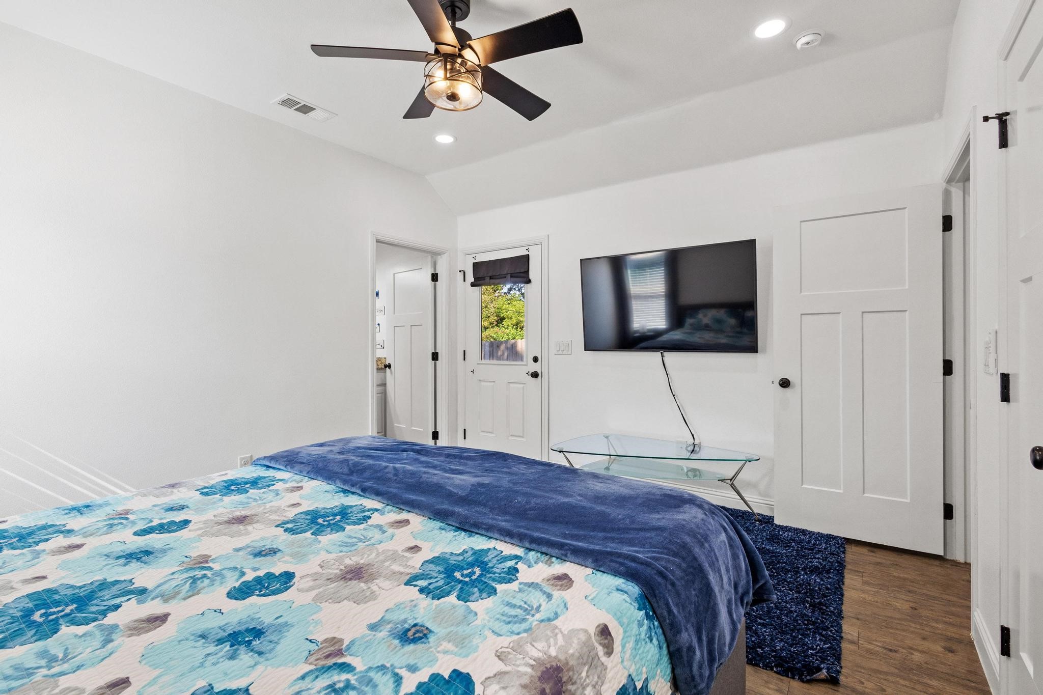 1031 W Gandy Street, Denison, TX, 75020