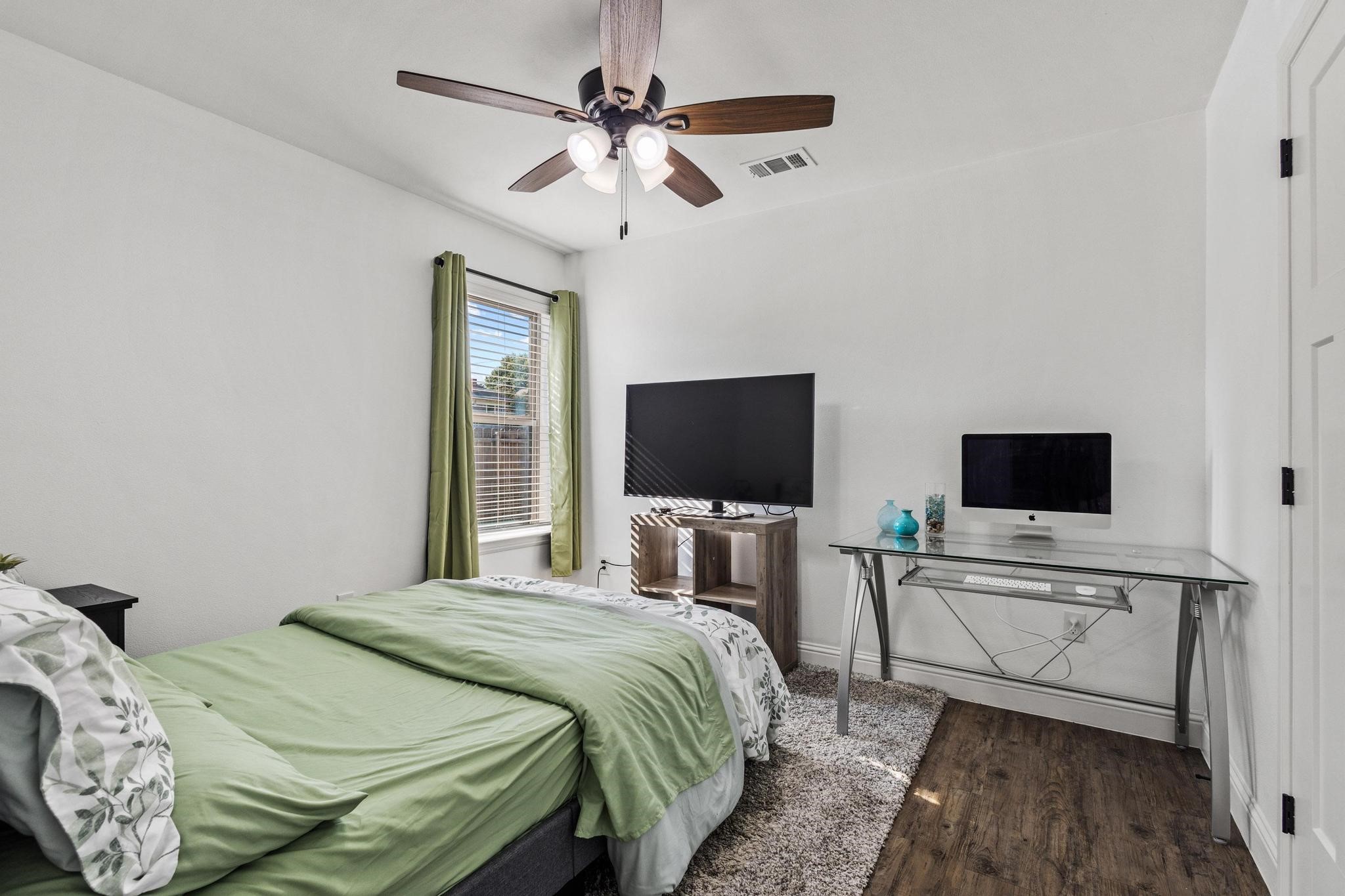 1031 W Gandy Street, Denison, TX, 75020