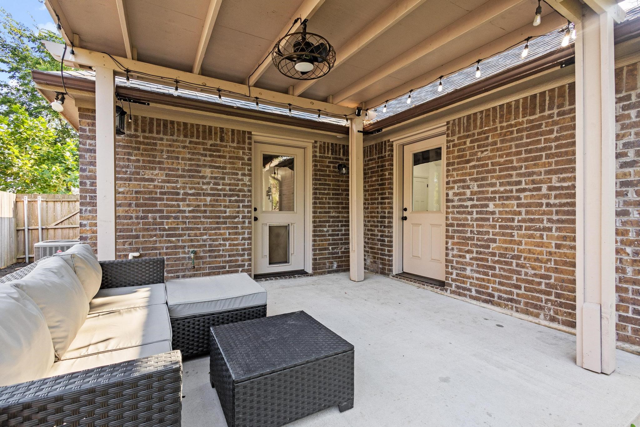 1031 W Gandy Street, Denison, TX, 75020