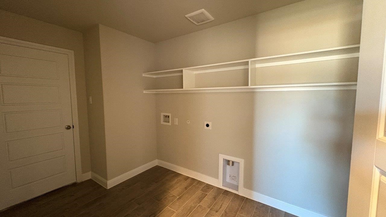 4213 CORNERSTONE Circle, Granbury, TX, 76048