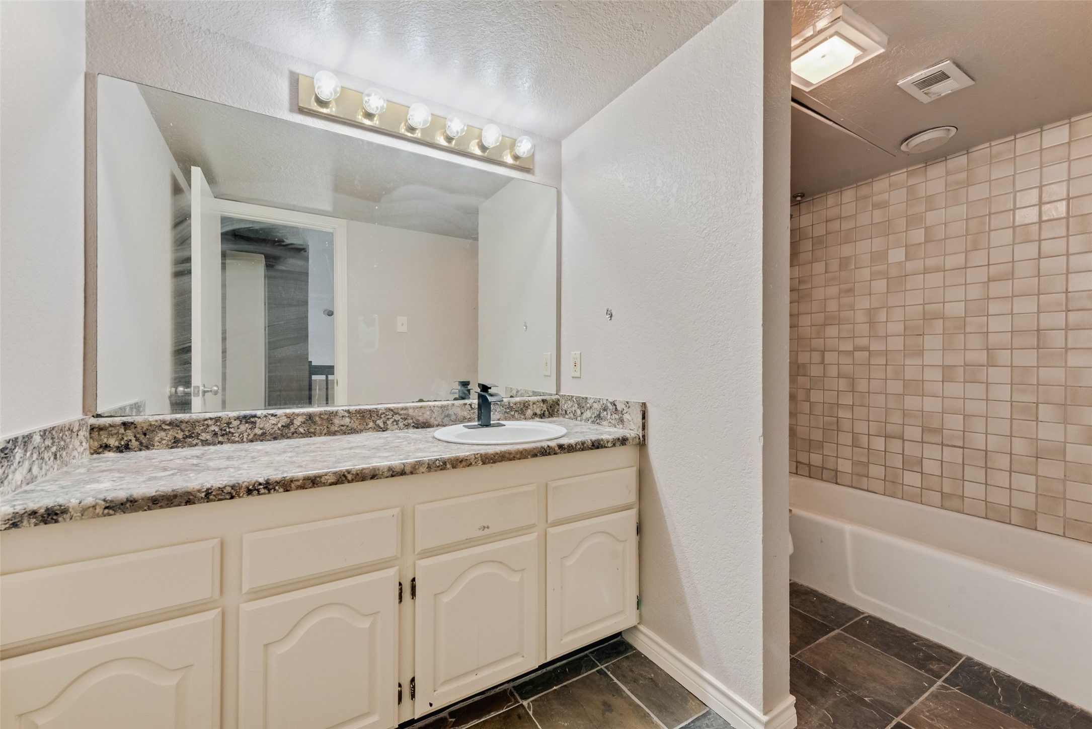 1242 Signal Ridge Place, Rockwall, TX, 75032