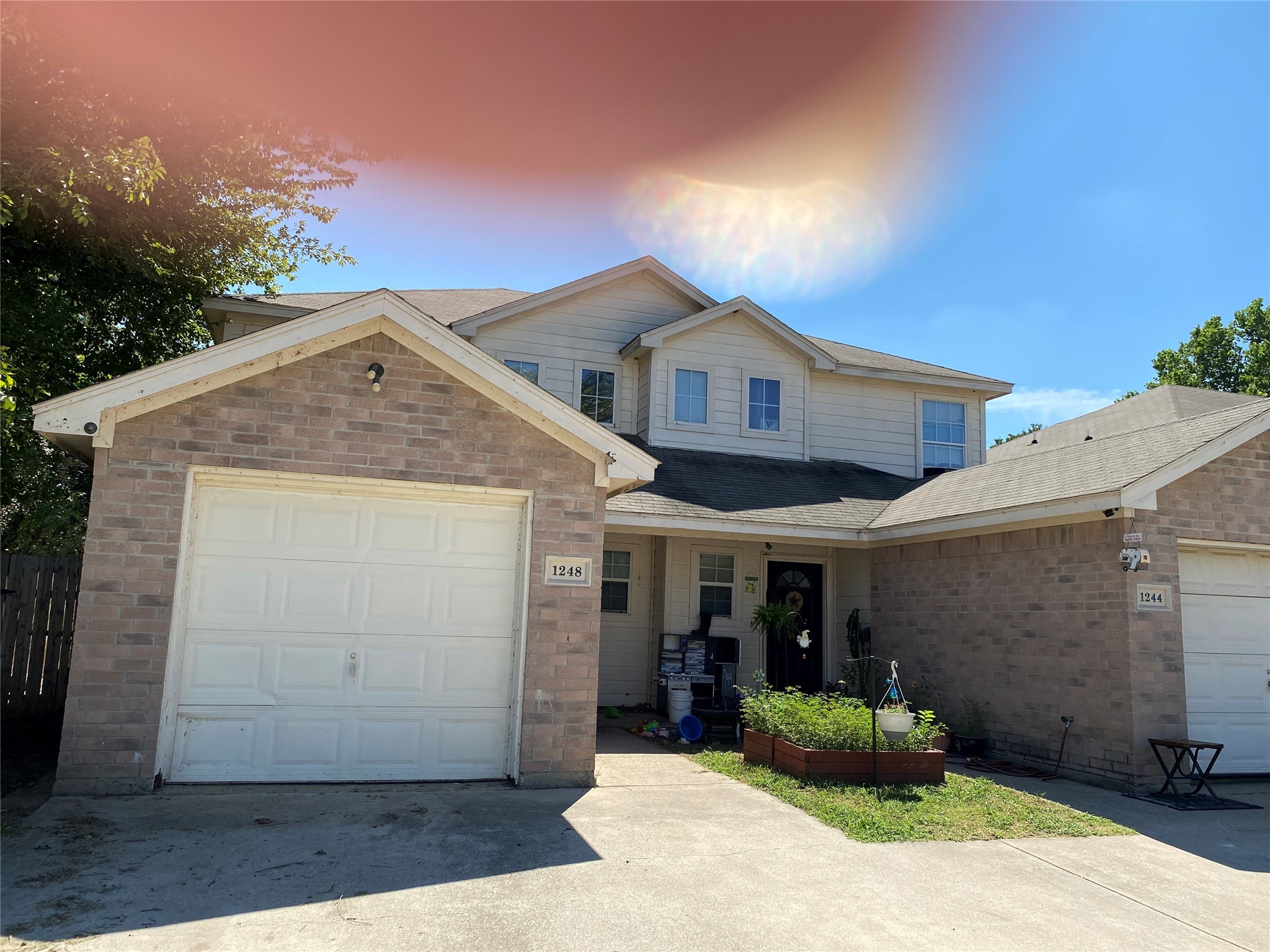 Property photo 02 of 1248 Village Garden Drive, Azle, TX 76020 | MLS #21056928