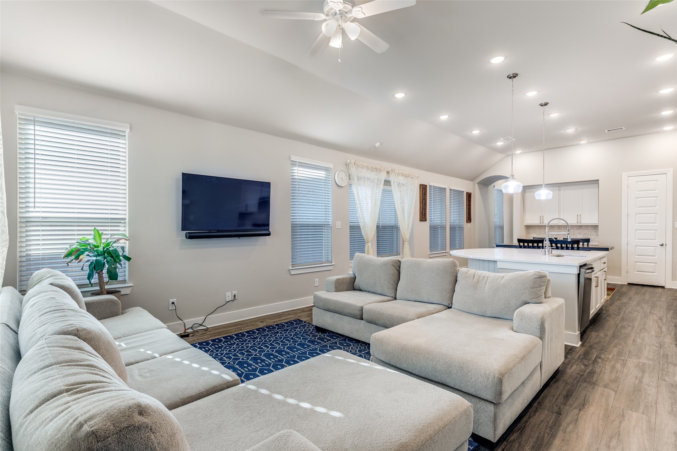1904 Dappled Grey Avenue, Aubrey, TX, 76227