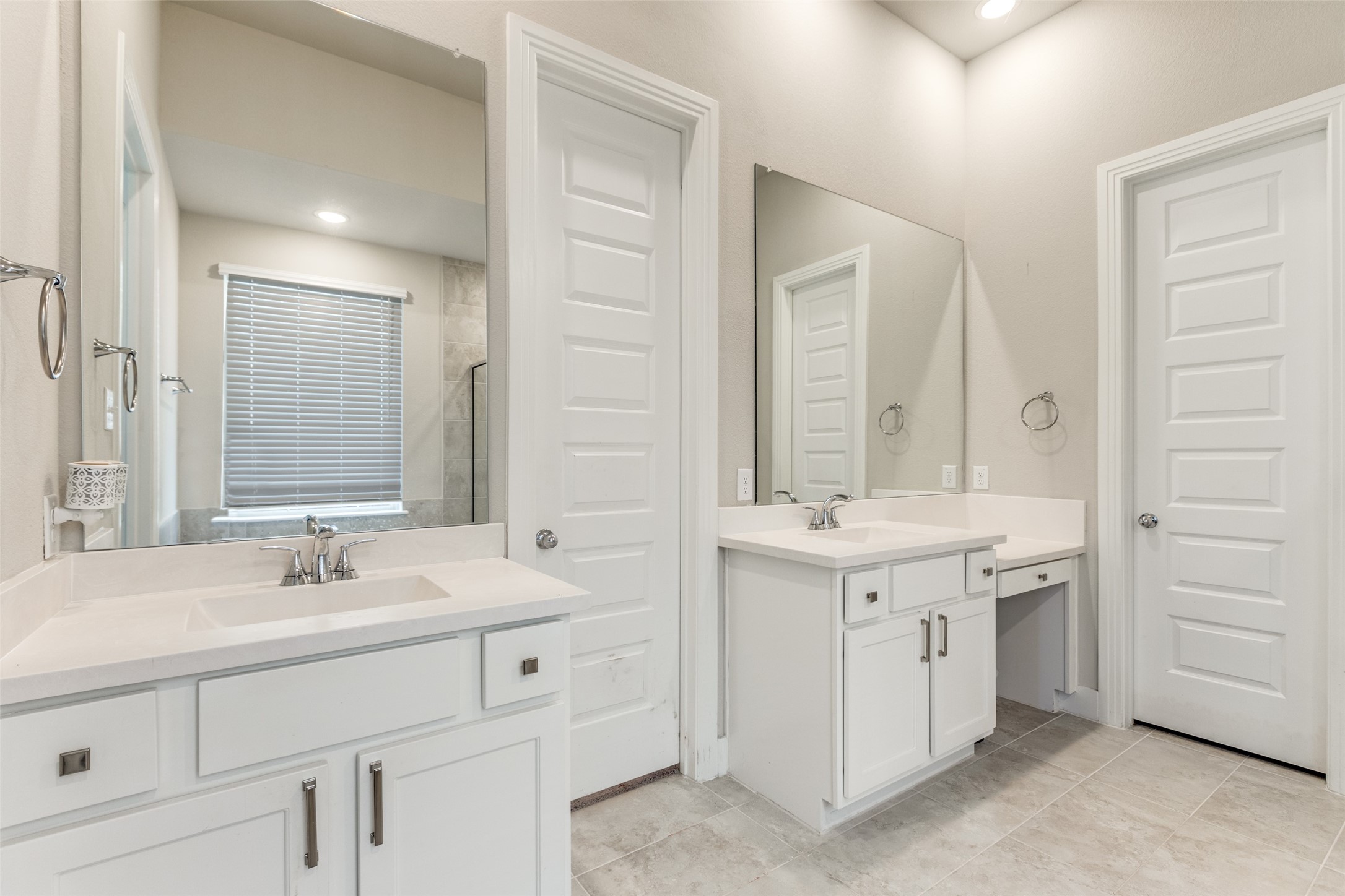 1904 Dappled Grey Avenue, Aubrey, TX, 76227