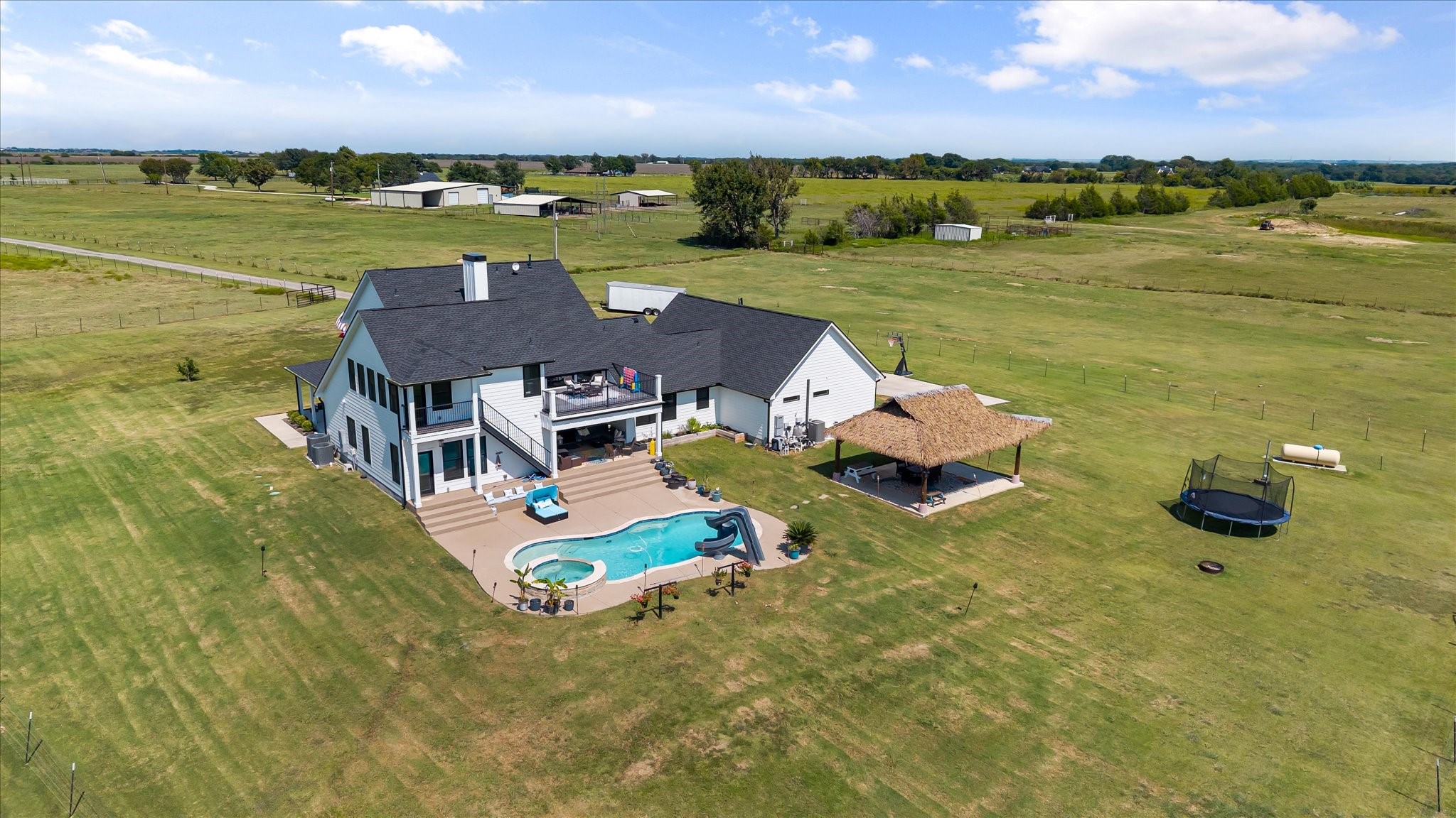 Property photo 04 of 630 Boyce Road, Waxahachie, TX 75165 | MLS #21057903