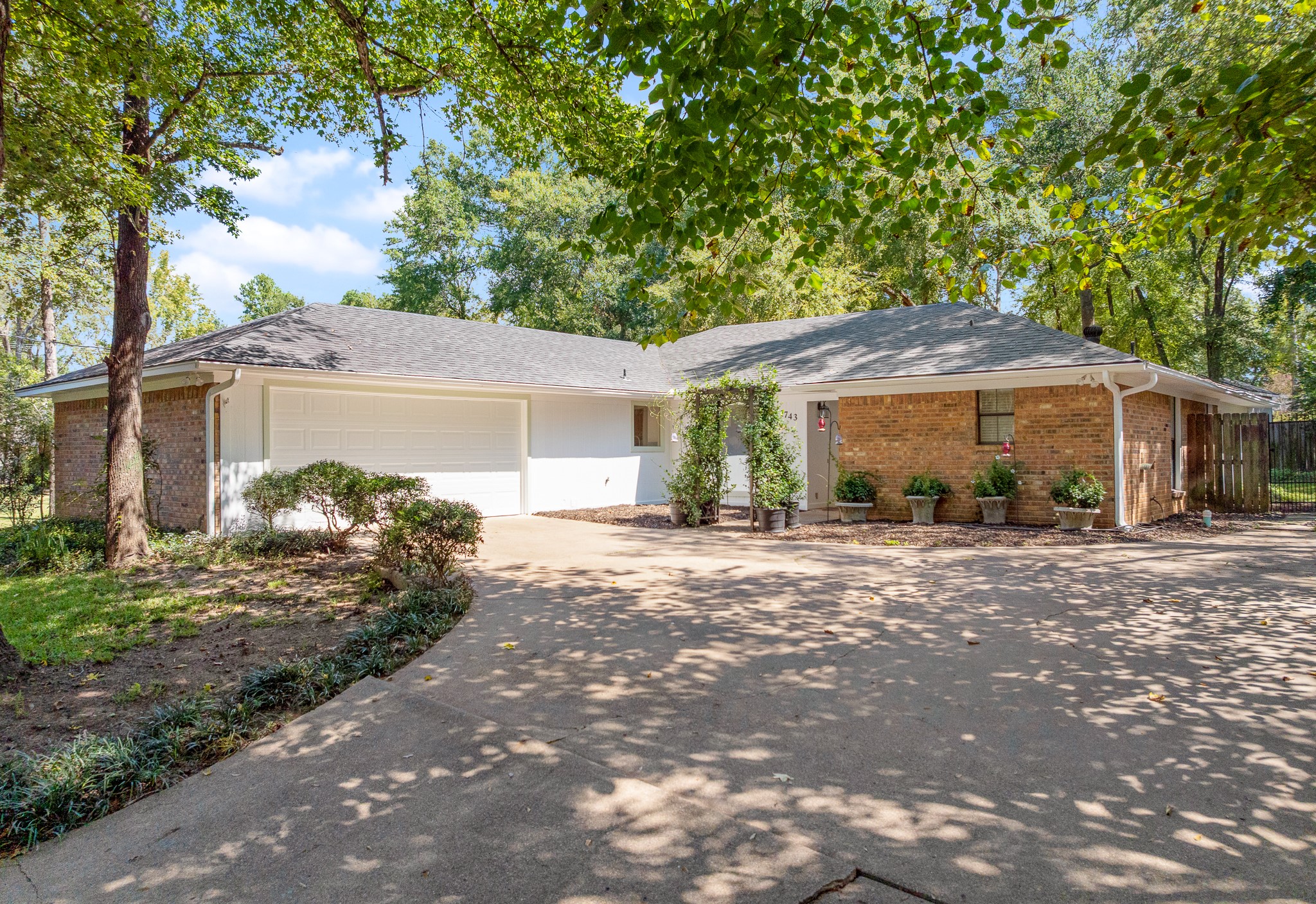 Property photo 03 of 1743 Barbara Court, Hideaway, TX 75771 | MLS #21059724
