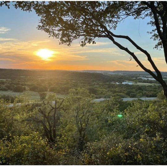Property photo 03 of MLS #21060034 | MLS #21060034
