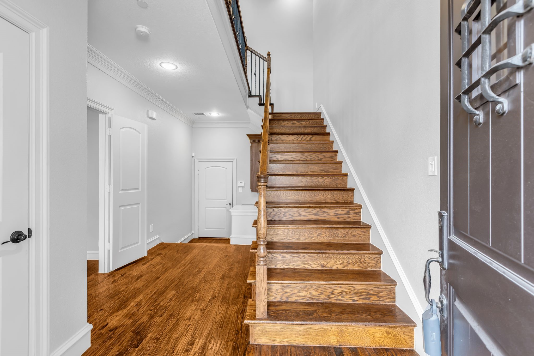 Property photo 04 of 7913 Osborn Parkway, Plano, TX 75024 | MLS #21060171