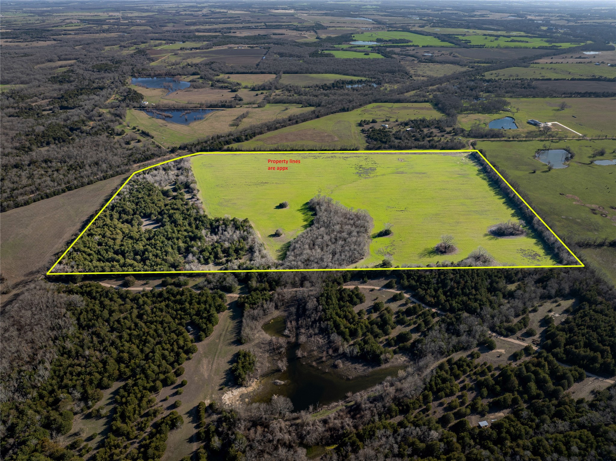 Property photo 01 of 1500 County Road 24800 Road, Roxton, TX 75477 | MLS #21060619
