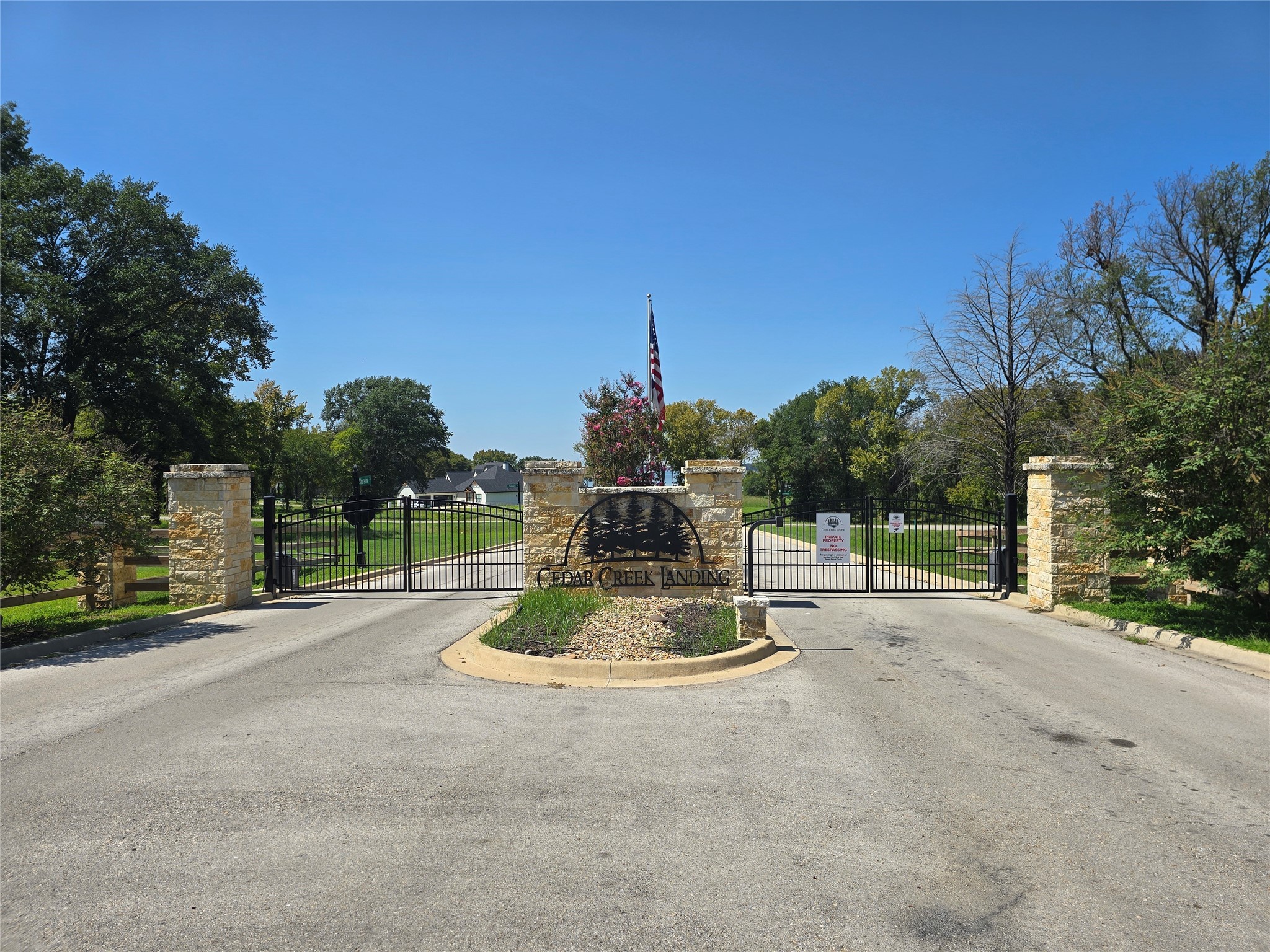 733 Clubview Drive, Mabank, TX, 75143