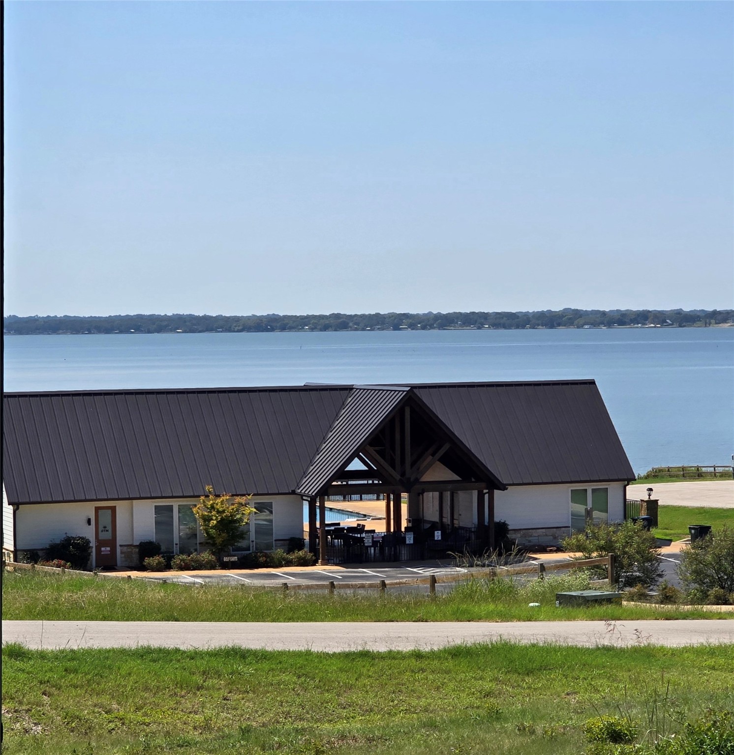 733 Clubview Drive, Mabank, TX, 75143