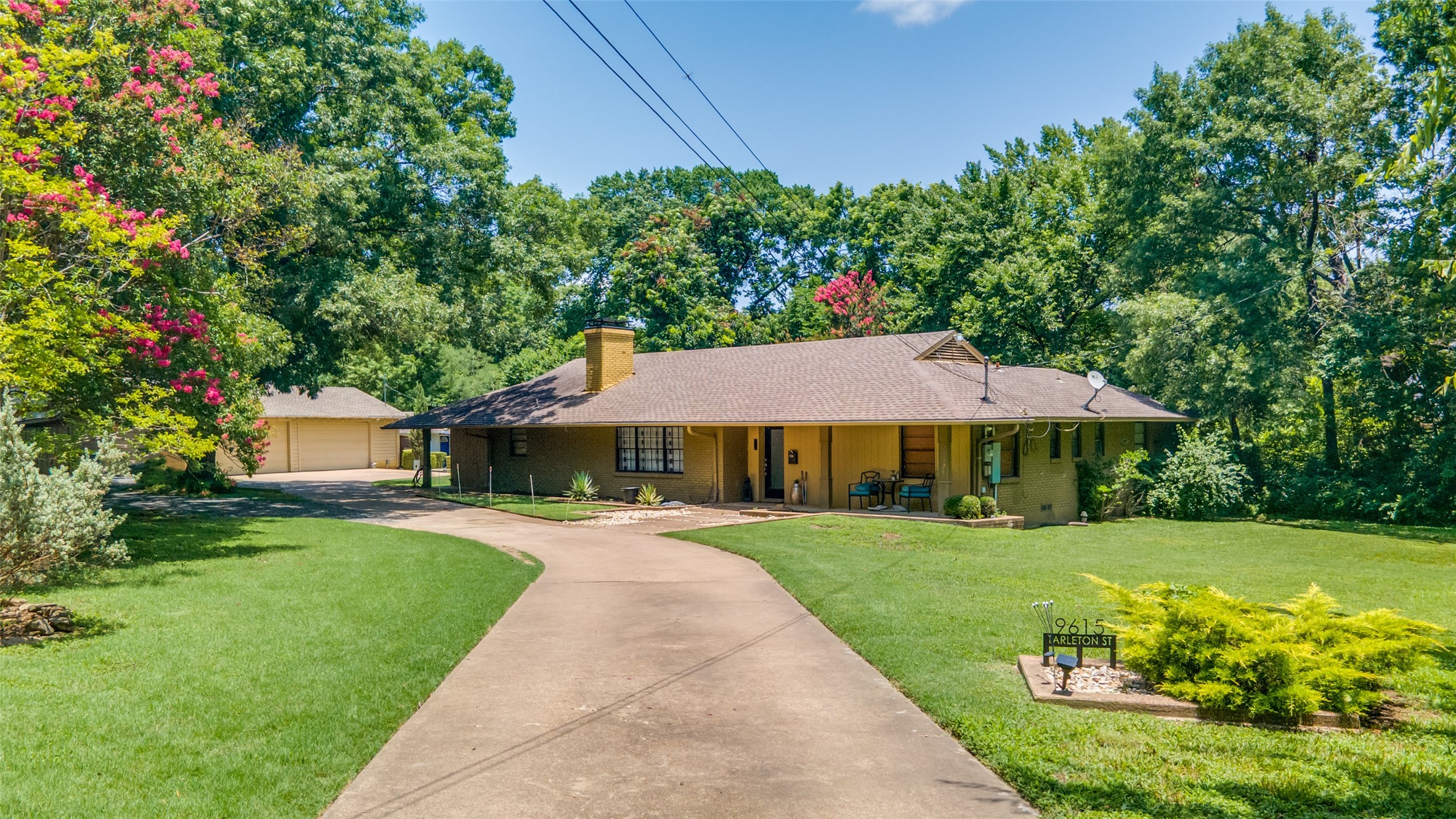800 Harter Road, Dallas, TX, 75218