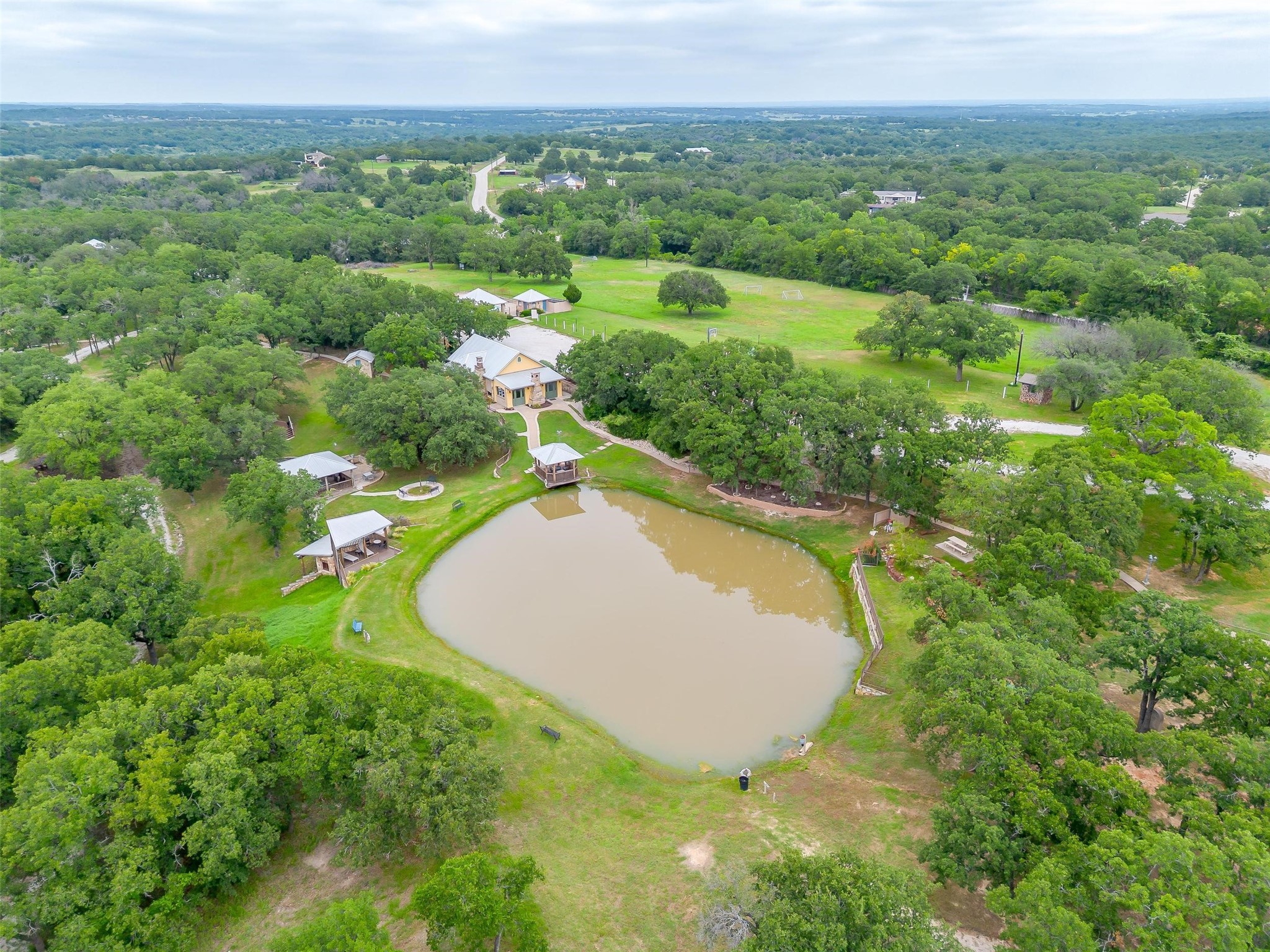 Property photo 01 of 383 County Rd 3672, Springtown, TX 76082 | MLS #21066145