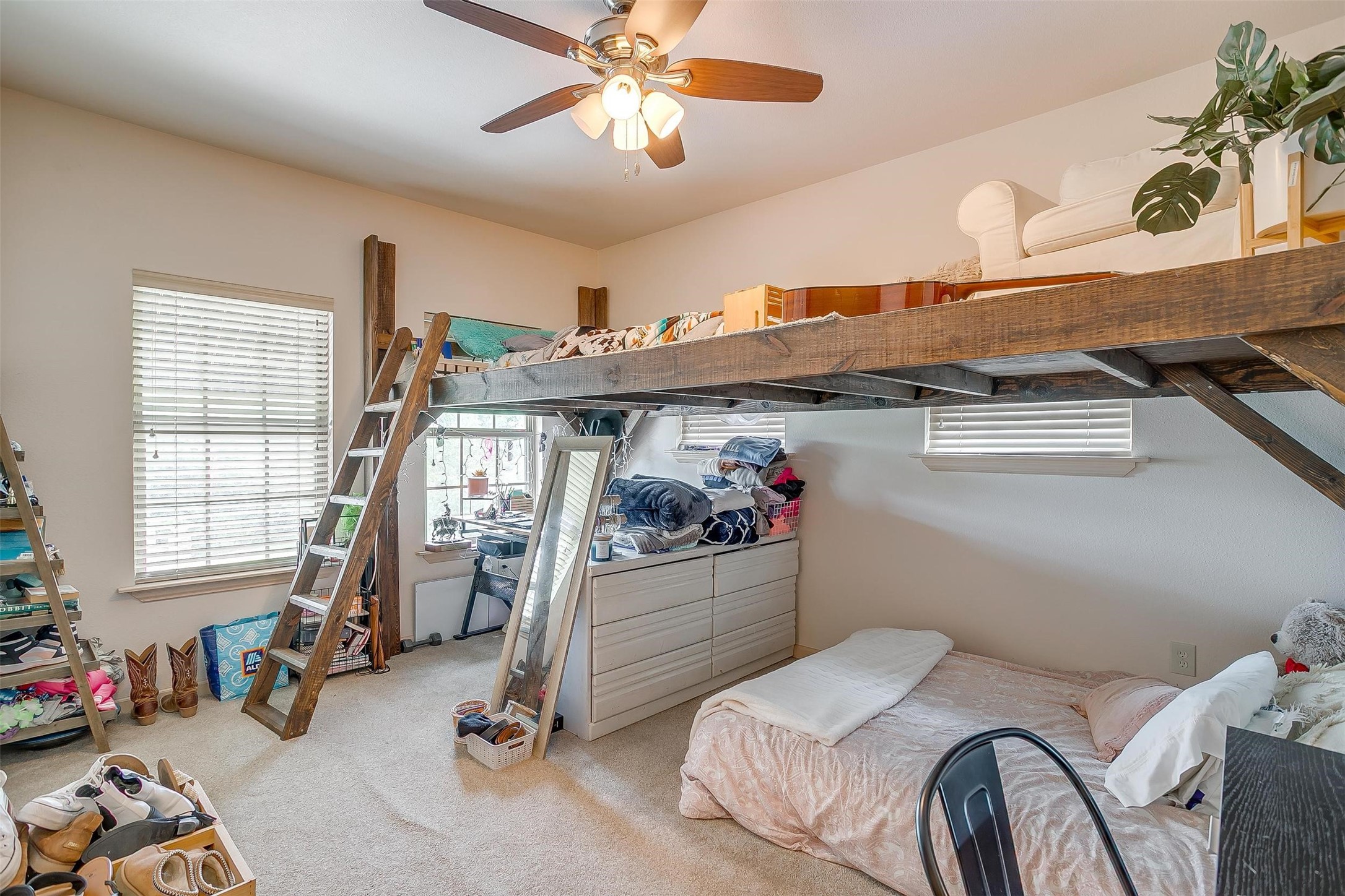 383 County Rd 3672, Springtown, TX, 76082