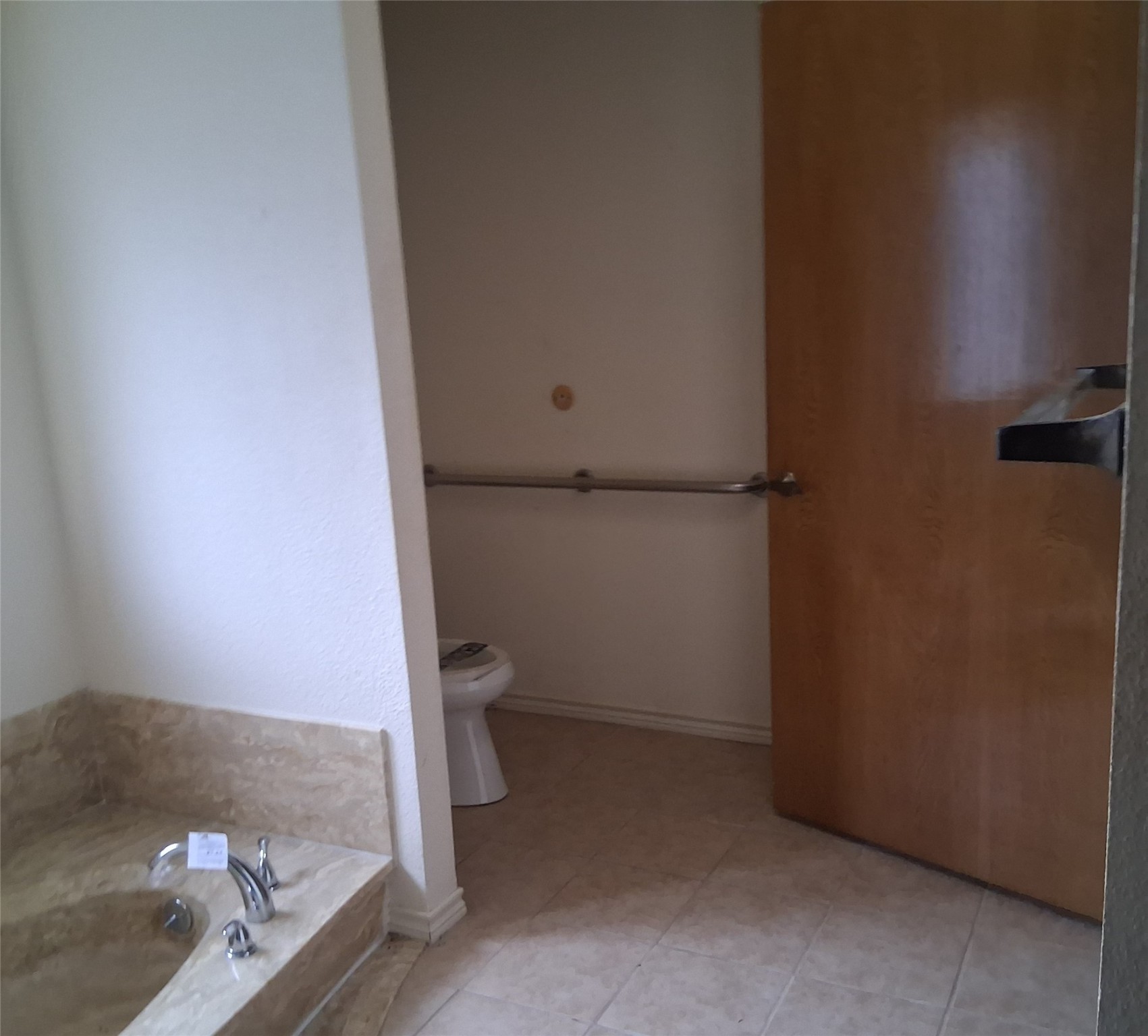 900 Prairie Creek Drive, Desoto, TX, 75115