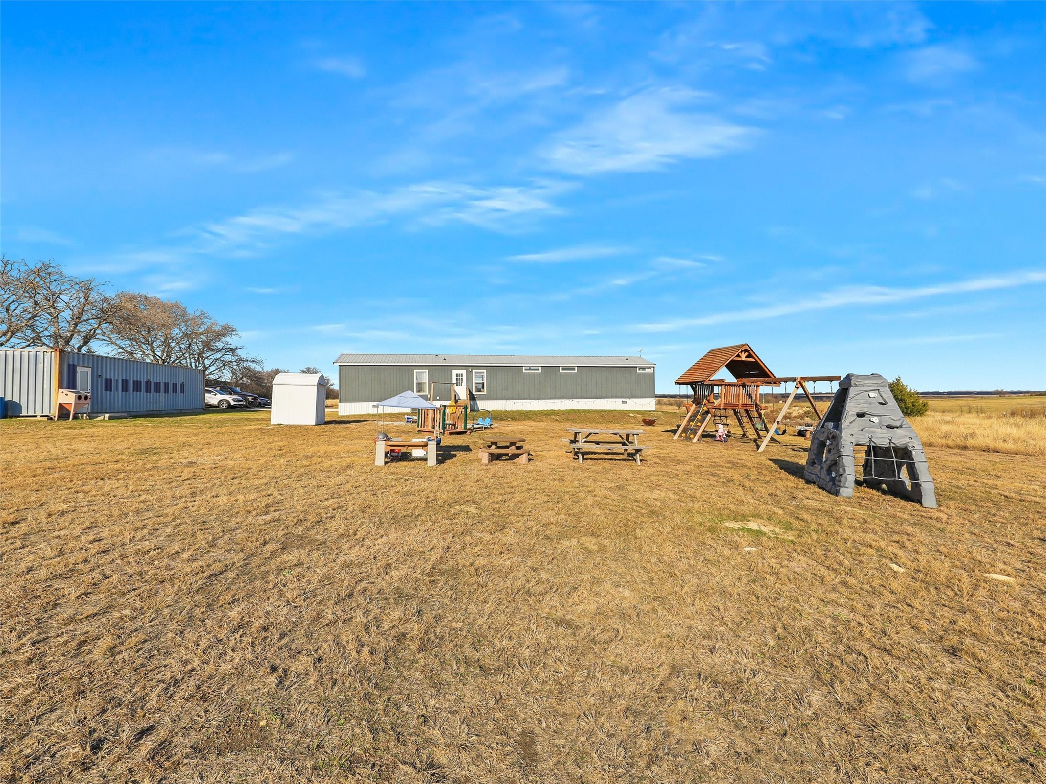 16384 FM  1173, Krum, TX, 76249