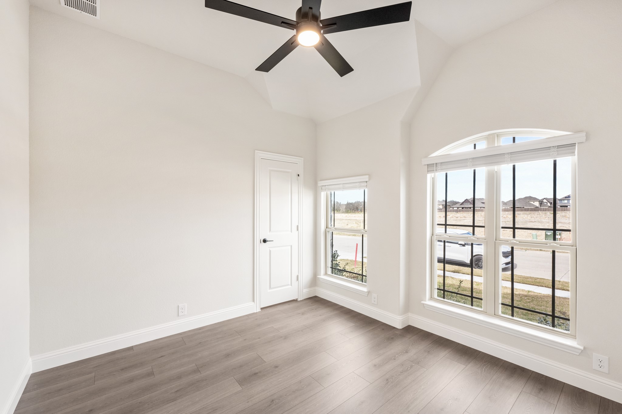 3352 Hollow Falls Place, Mesquite, TX, 75181