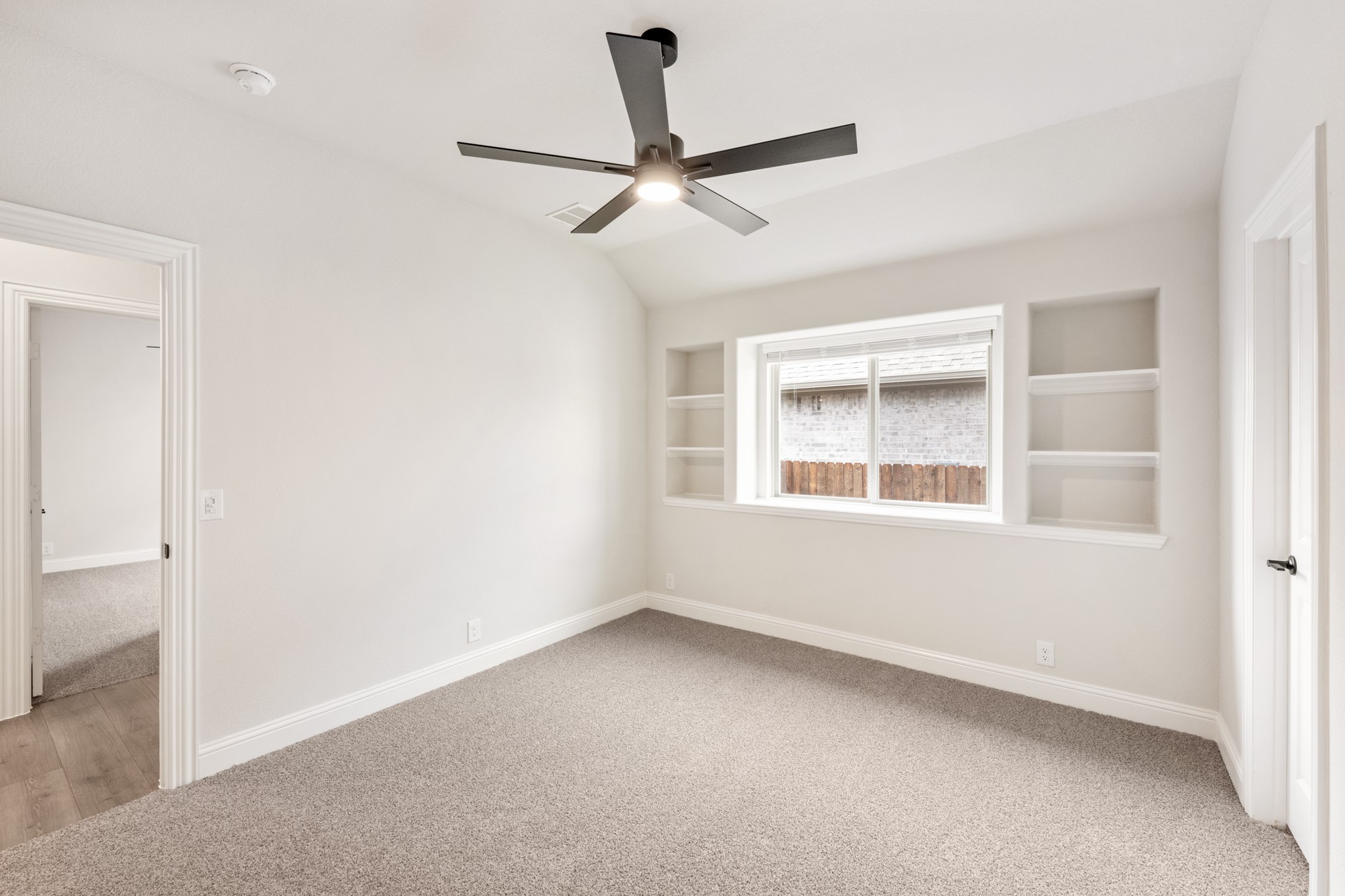 3352 Hollow Falls Place, Mesquite, TX, 75181