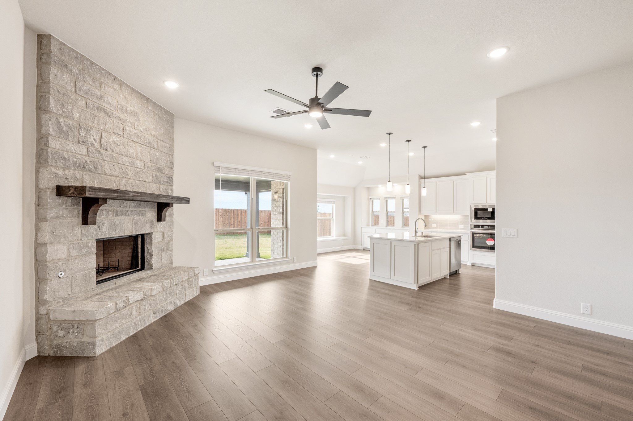 3352 Hollow Falls Place, Mesquite, TX, 75181