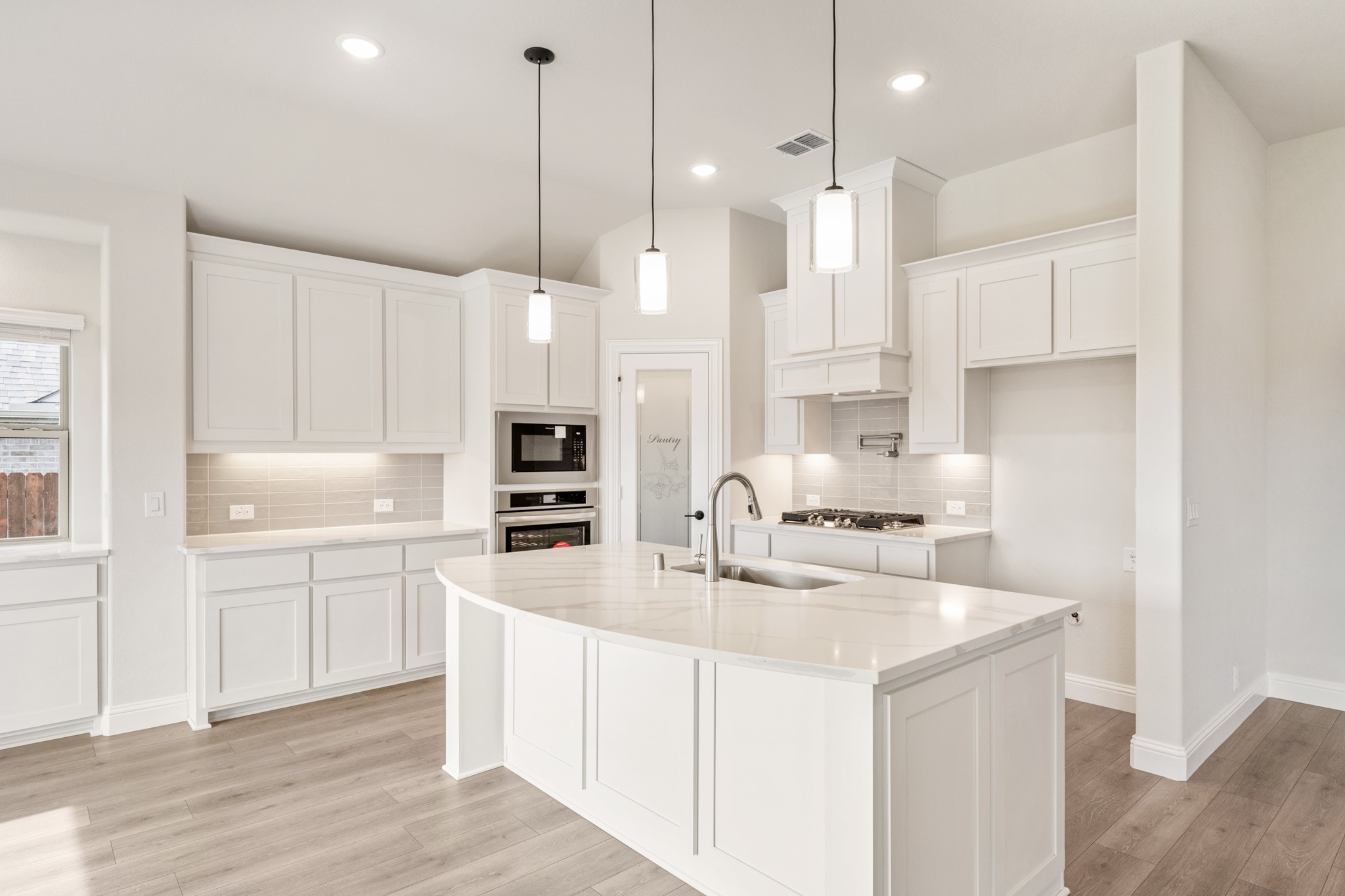 3352 Hollow Falls Place, Mesquite, TX, 75181