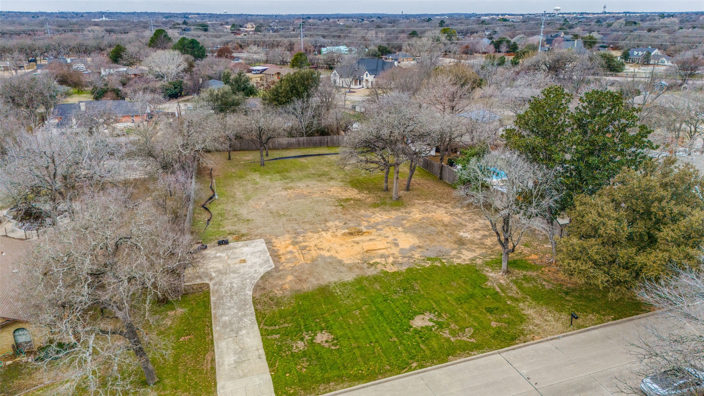 Property photo 01 of 5609 Oak Top Drive, Colleyville, TX 76034 | MLS #21069230