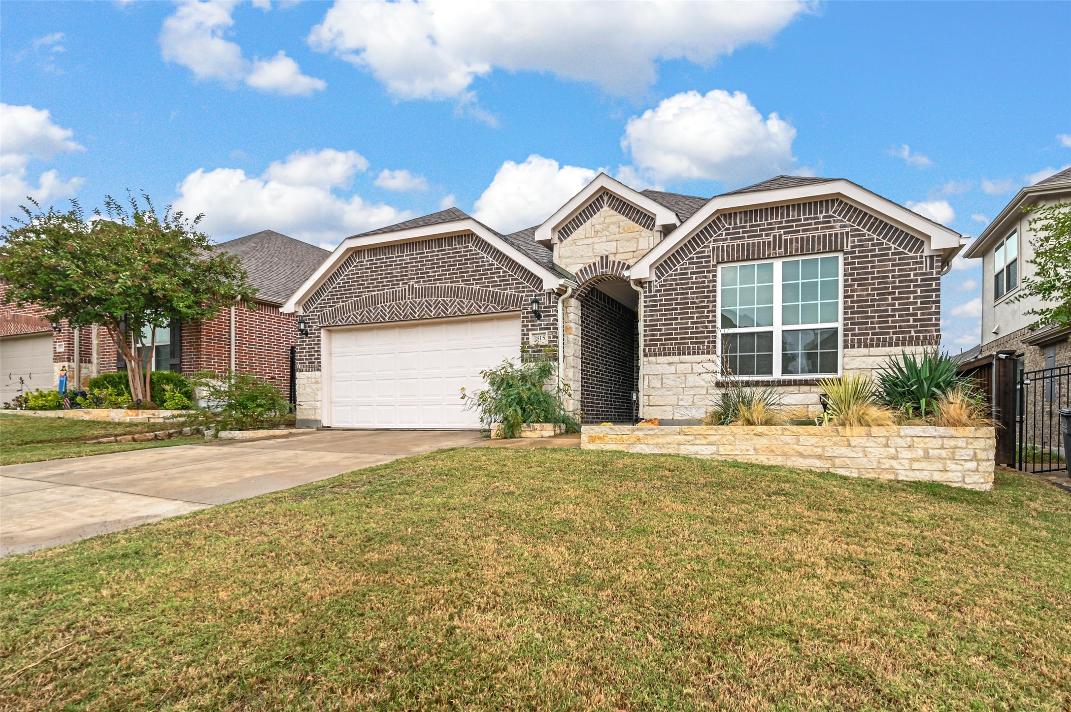 Property photo 02 of 1815 Temperance Way, Wylie, TX 75098 | MLS #21069889