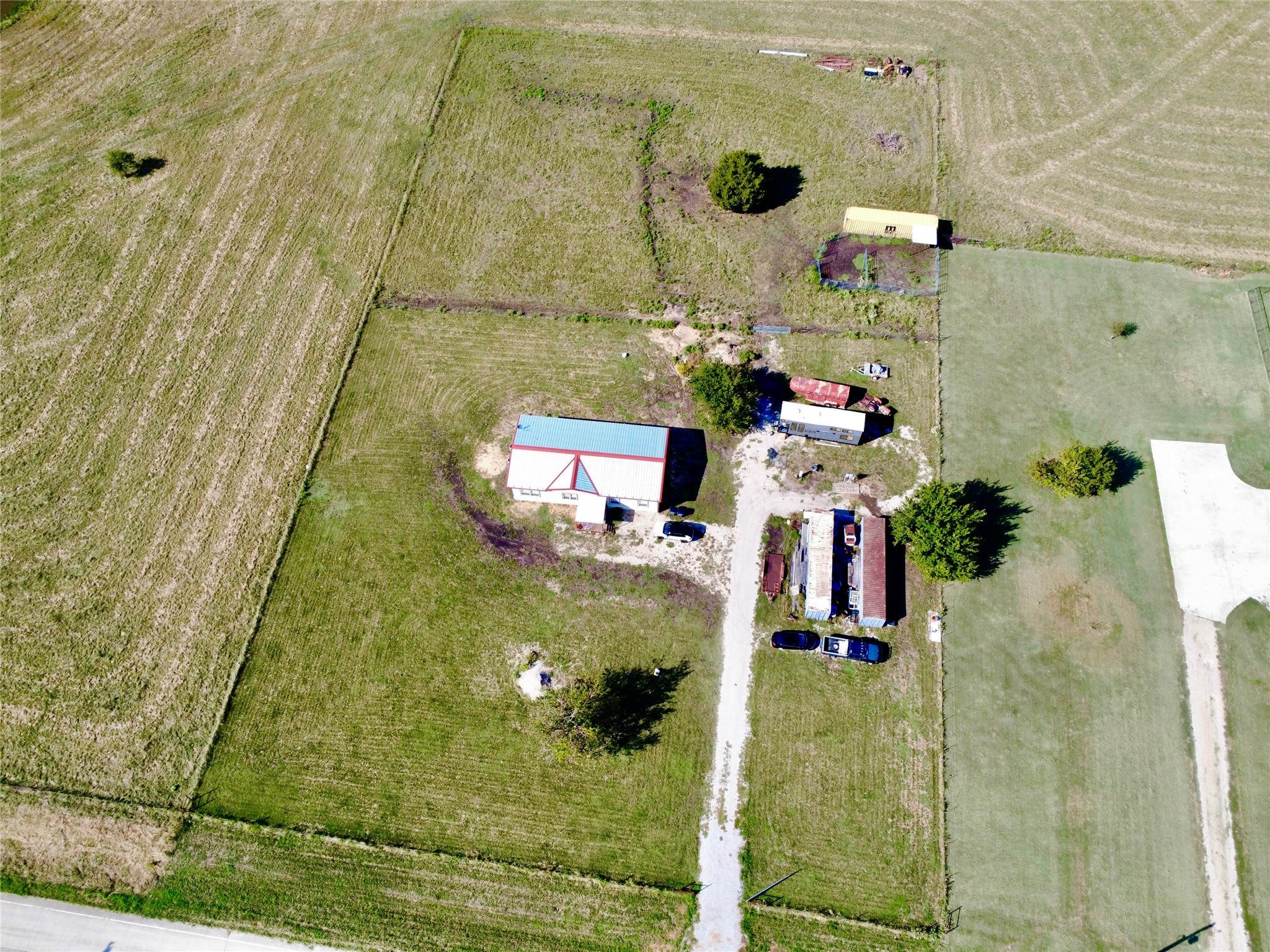 13096 Old Stoney Road, Ponder, TX, 76259