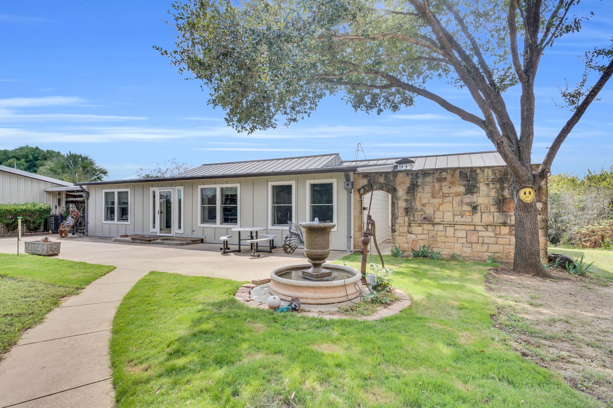 490 James Road, Ferris, TX, 75125