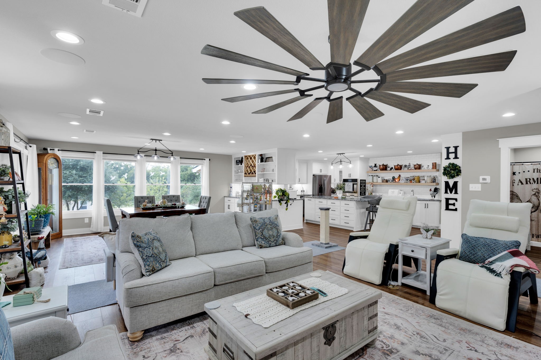 490 James Road, Ferris, TX, 75125
