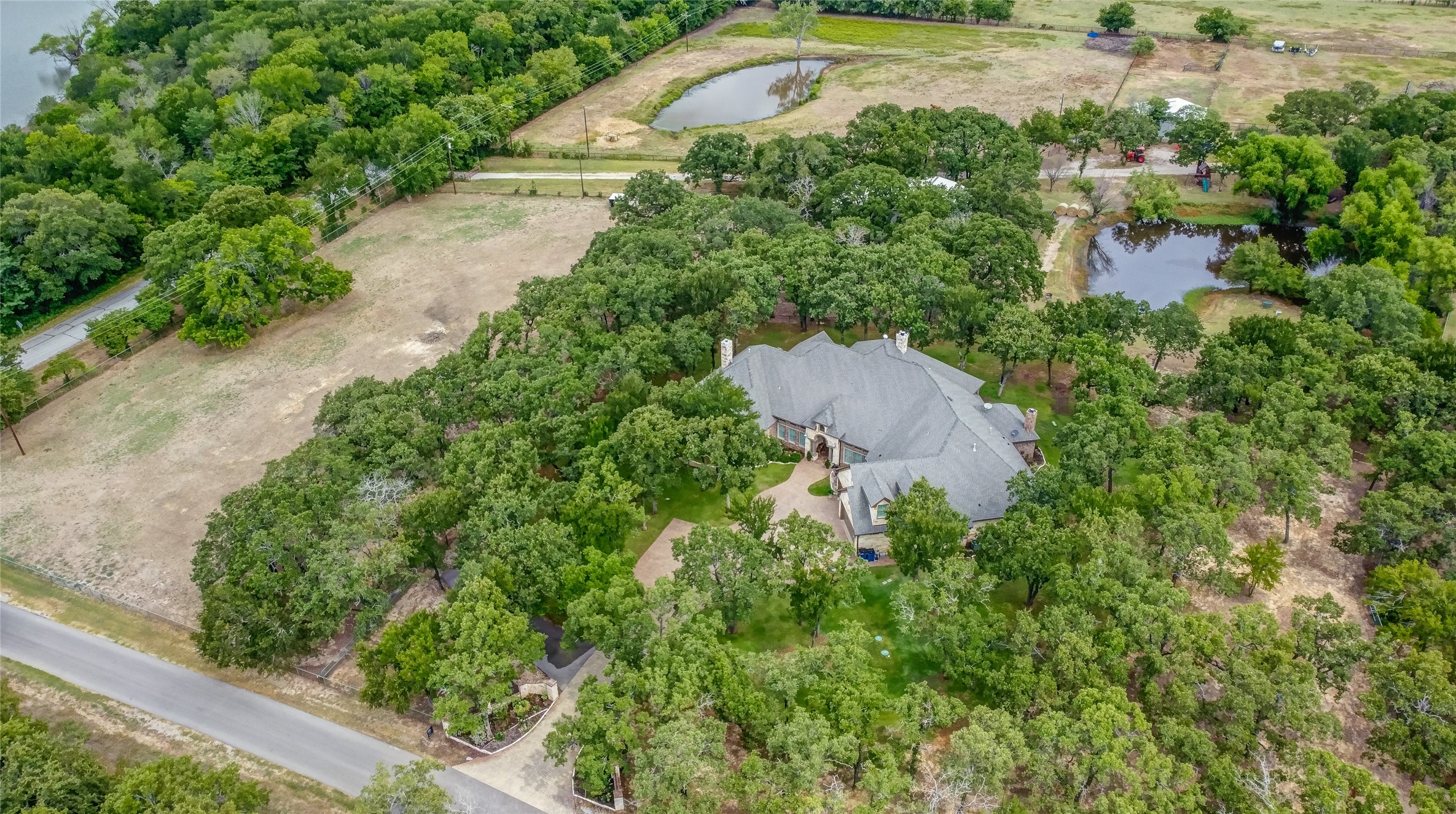 6565 Rockridge Trail, Aubrey, TX, 76227