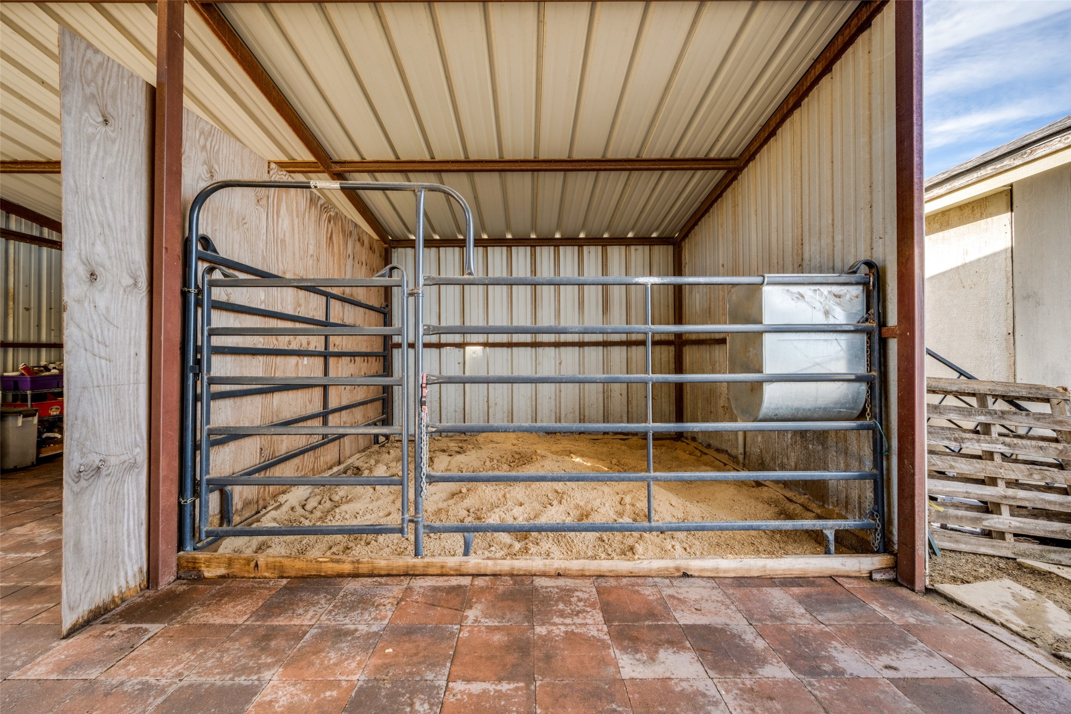 6221 Deer Run Road, Sanger, TX, 76266