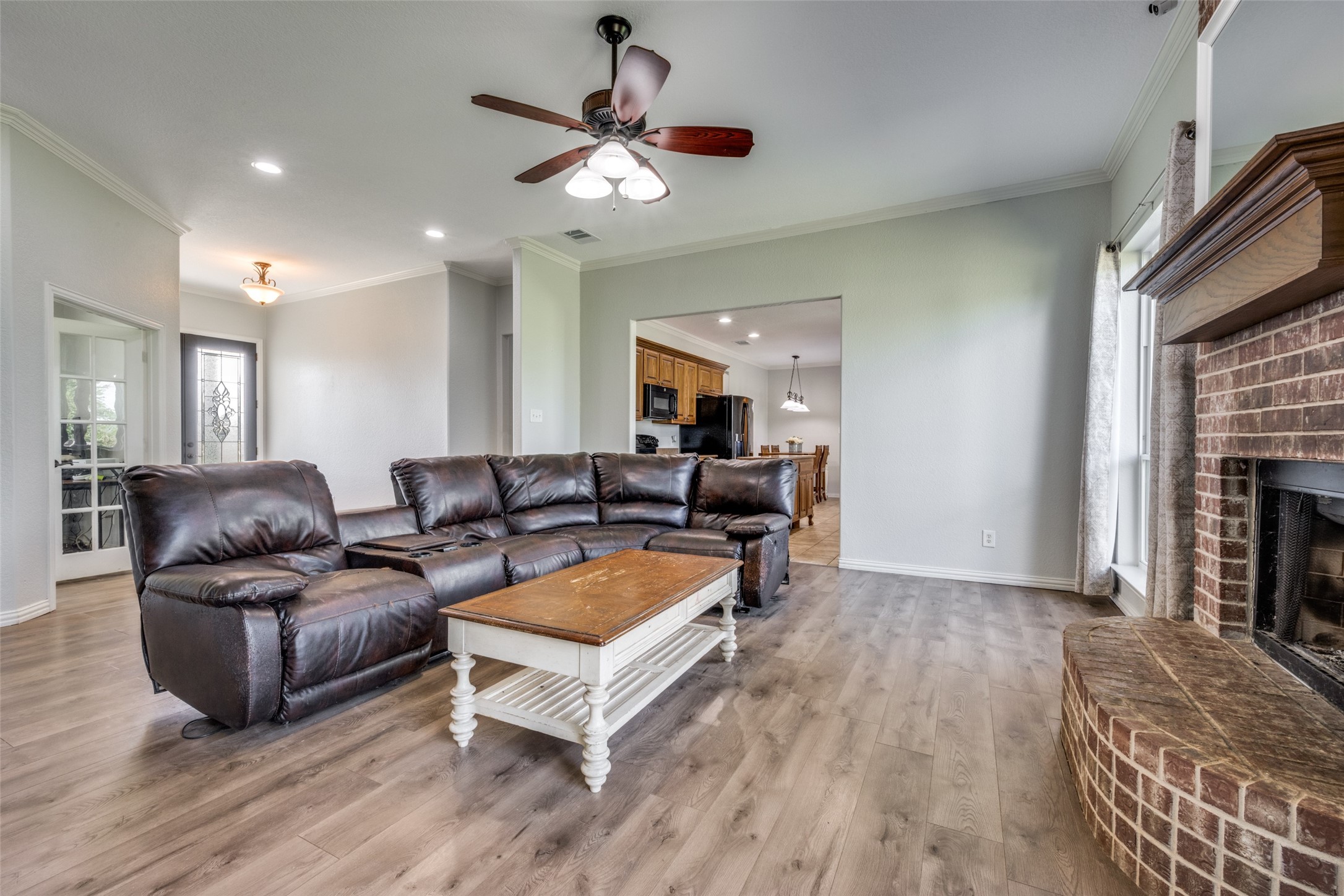 6221 Deer Run Road, Sanger, TX, 76266