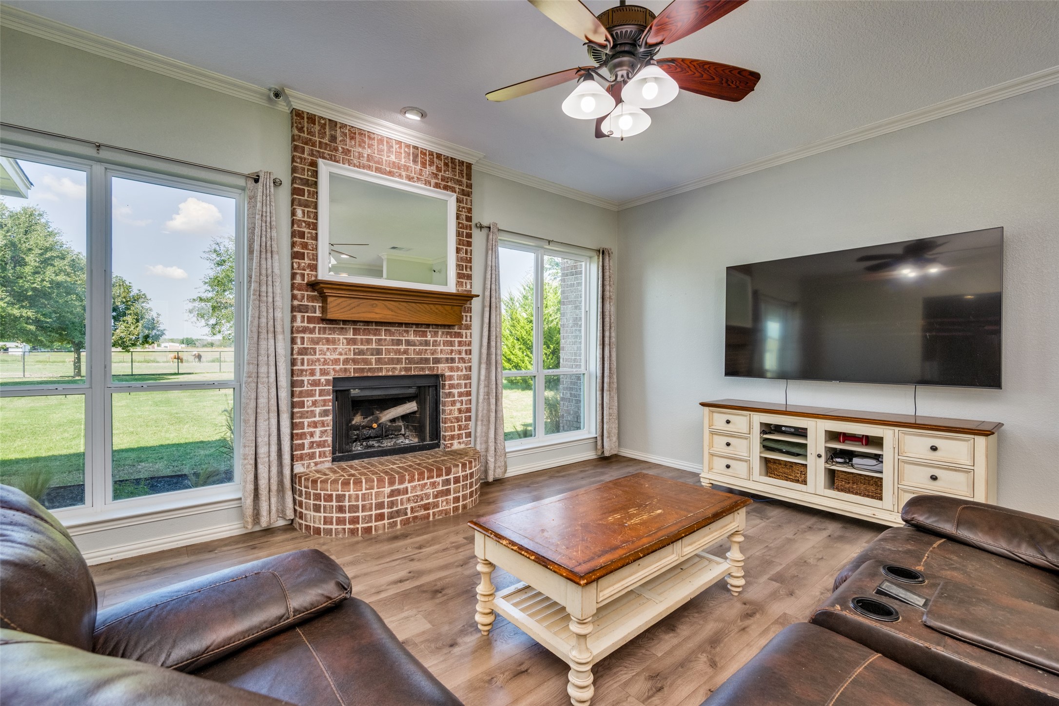 6221 Deer Run Road, Sanger, TX, 76266