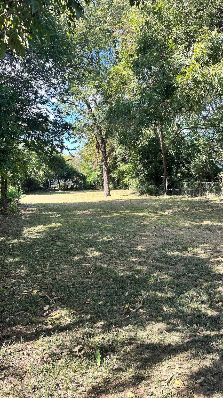 Property photo 02 of 3115 Bertrand Avenue, Dallas, TX 75215 | MLS #21076894